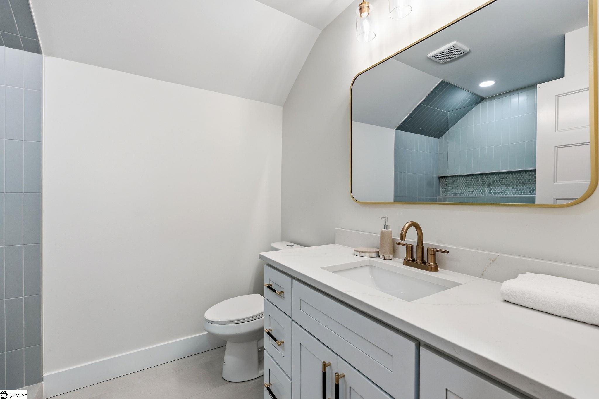 406 Point Road Westminster, SC 29693