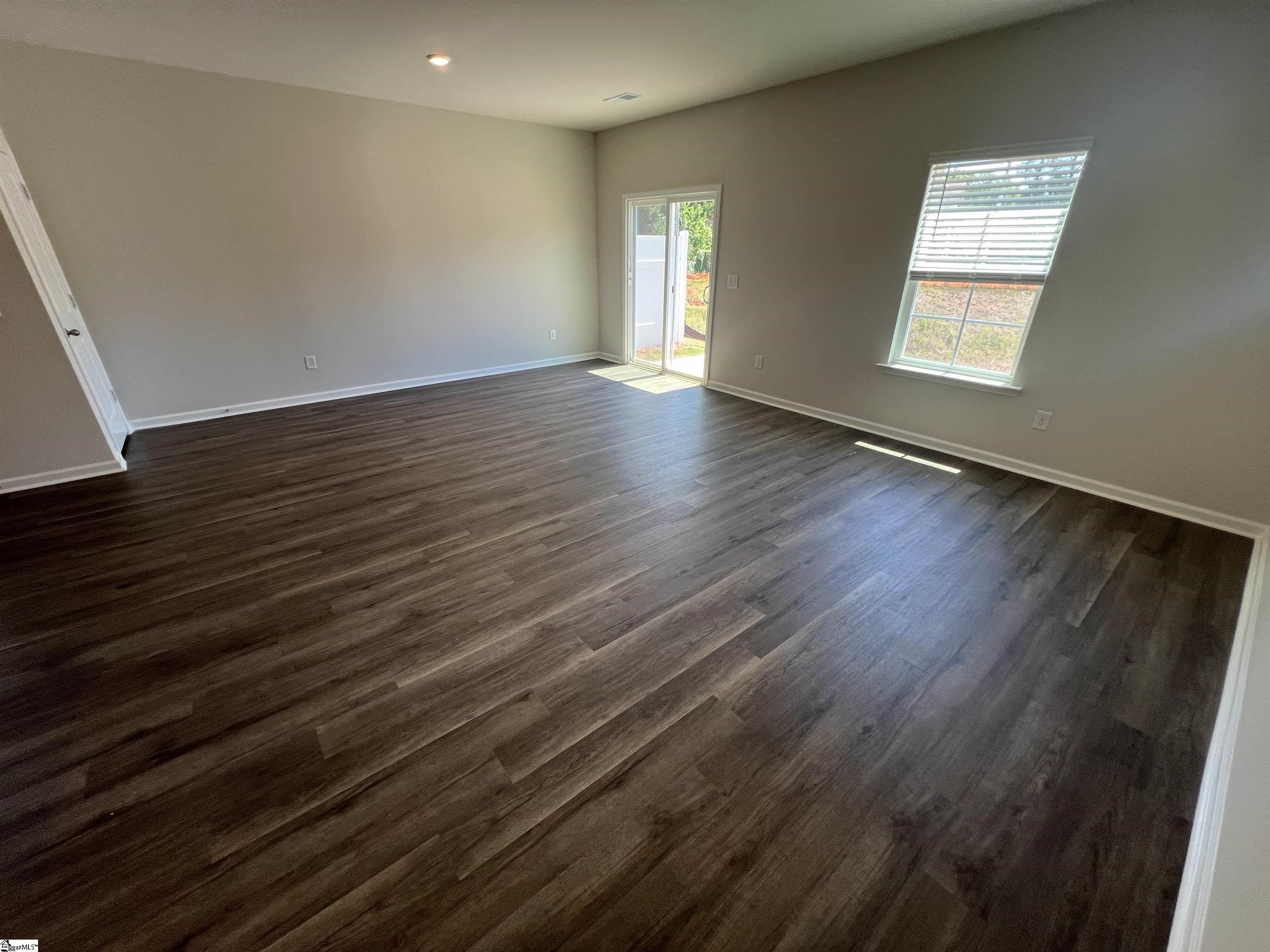 728 Camperdown Way Spartanburg, SC 29301