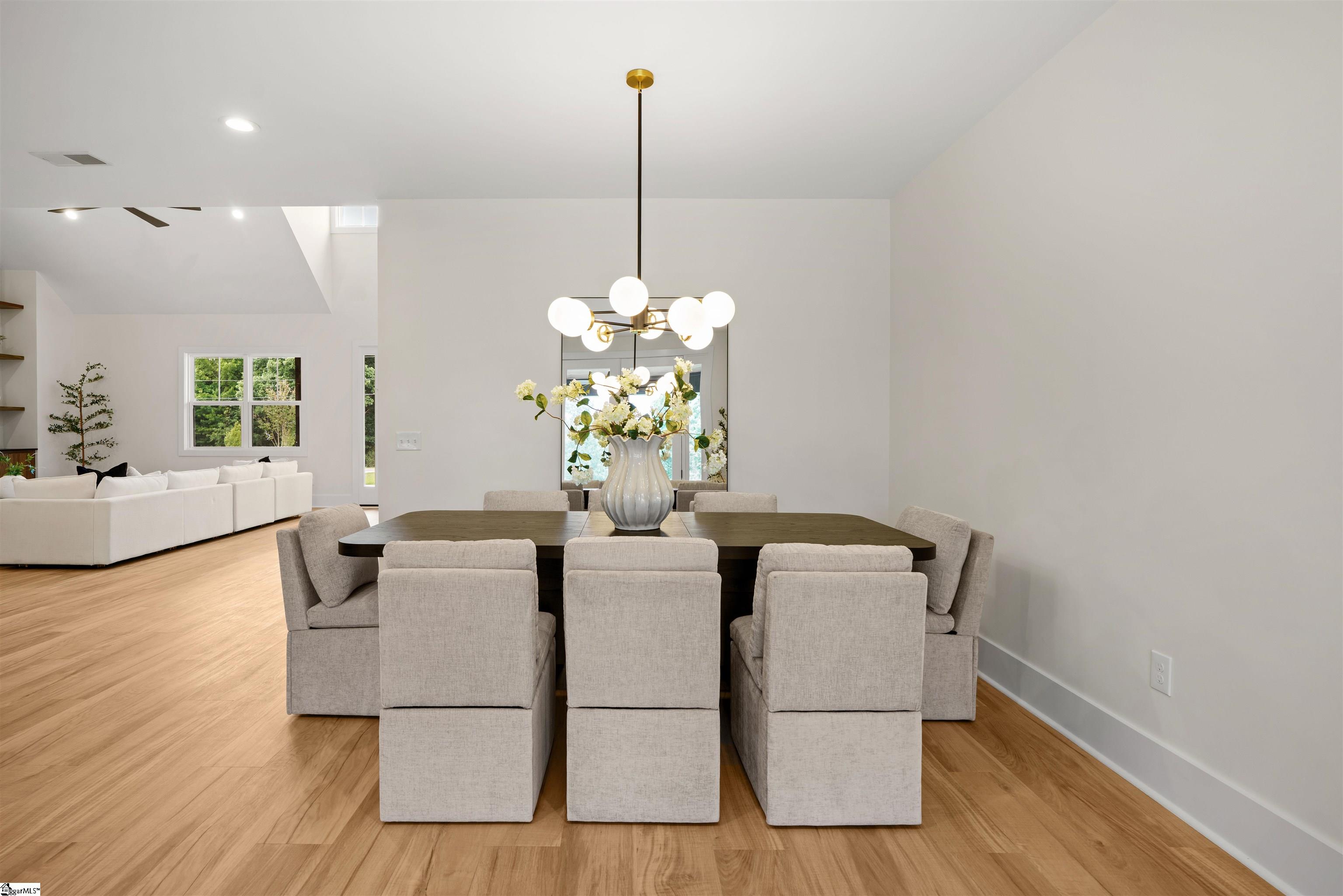 3392 Fairview Road Fountain Inn, SC 29644