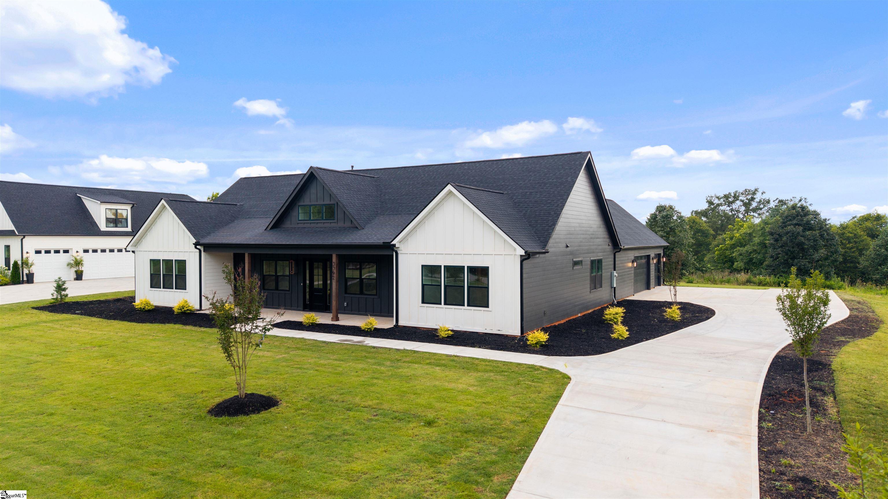 3392 Fairview Road Fountain Inn, SC 29644