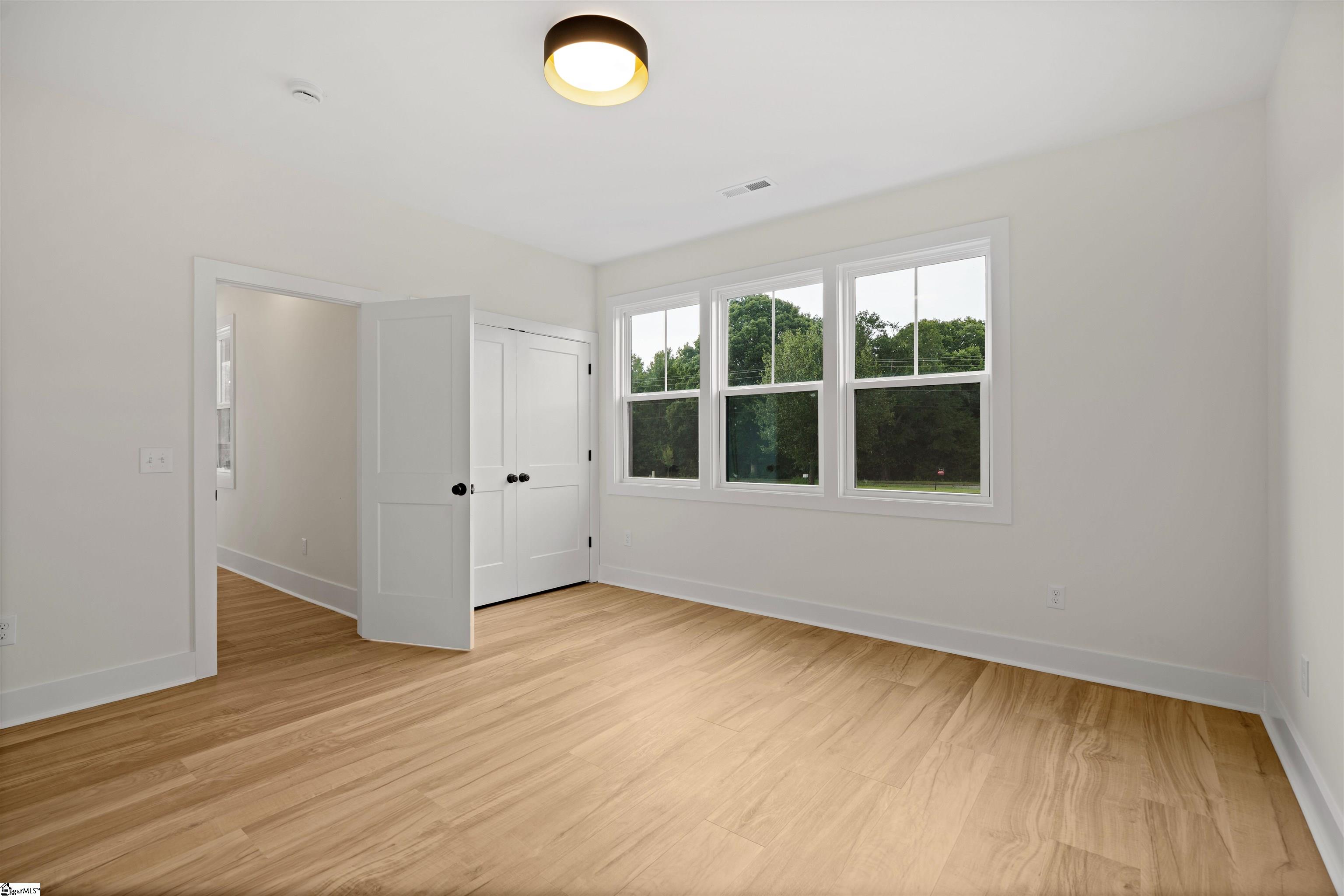 3392 Fairview Road Fountain Inn, SC 29644