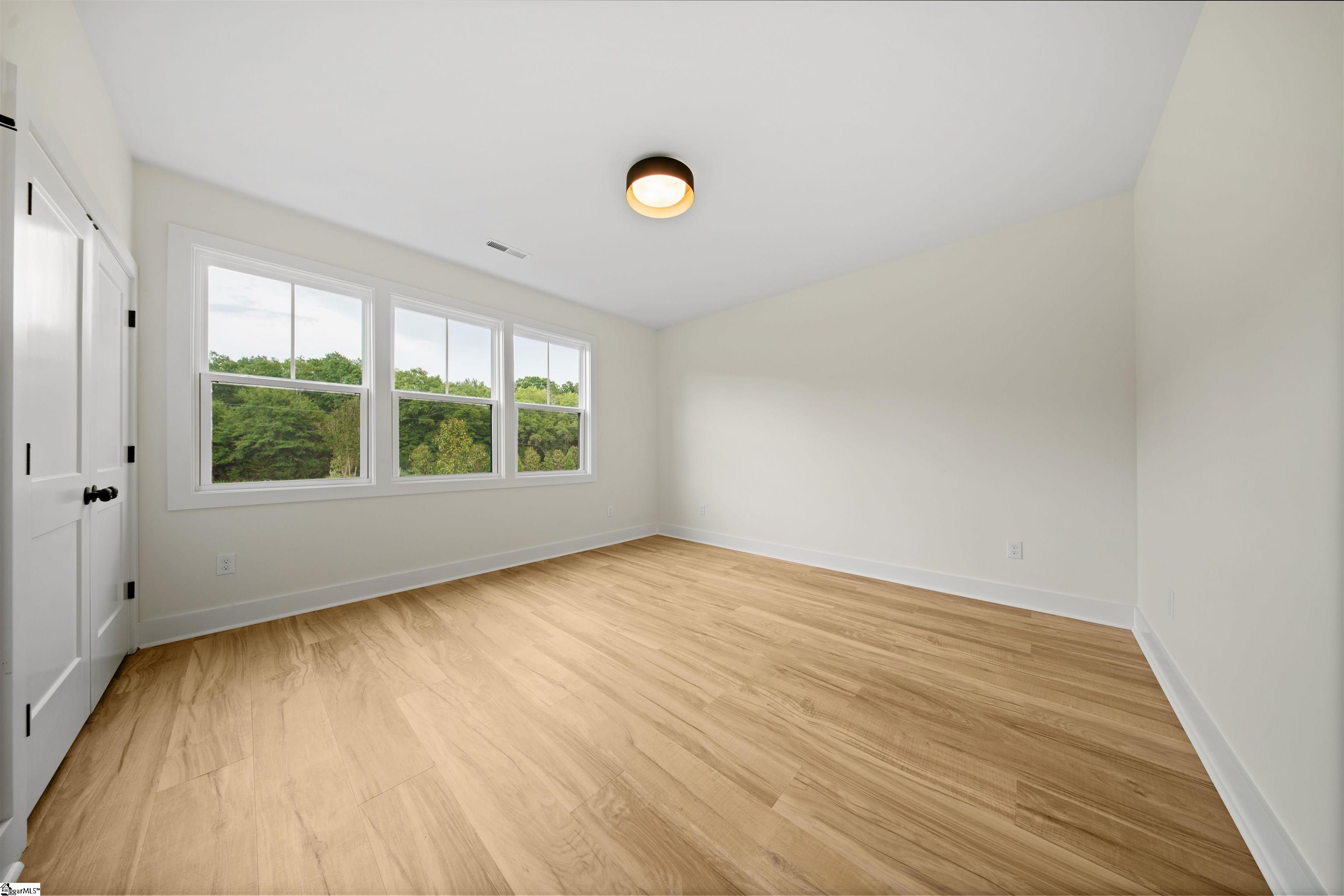 3392 Fairview Road Fountain Inn, SC 29644