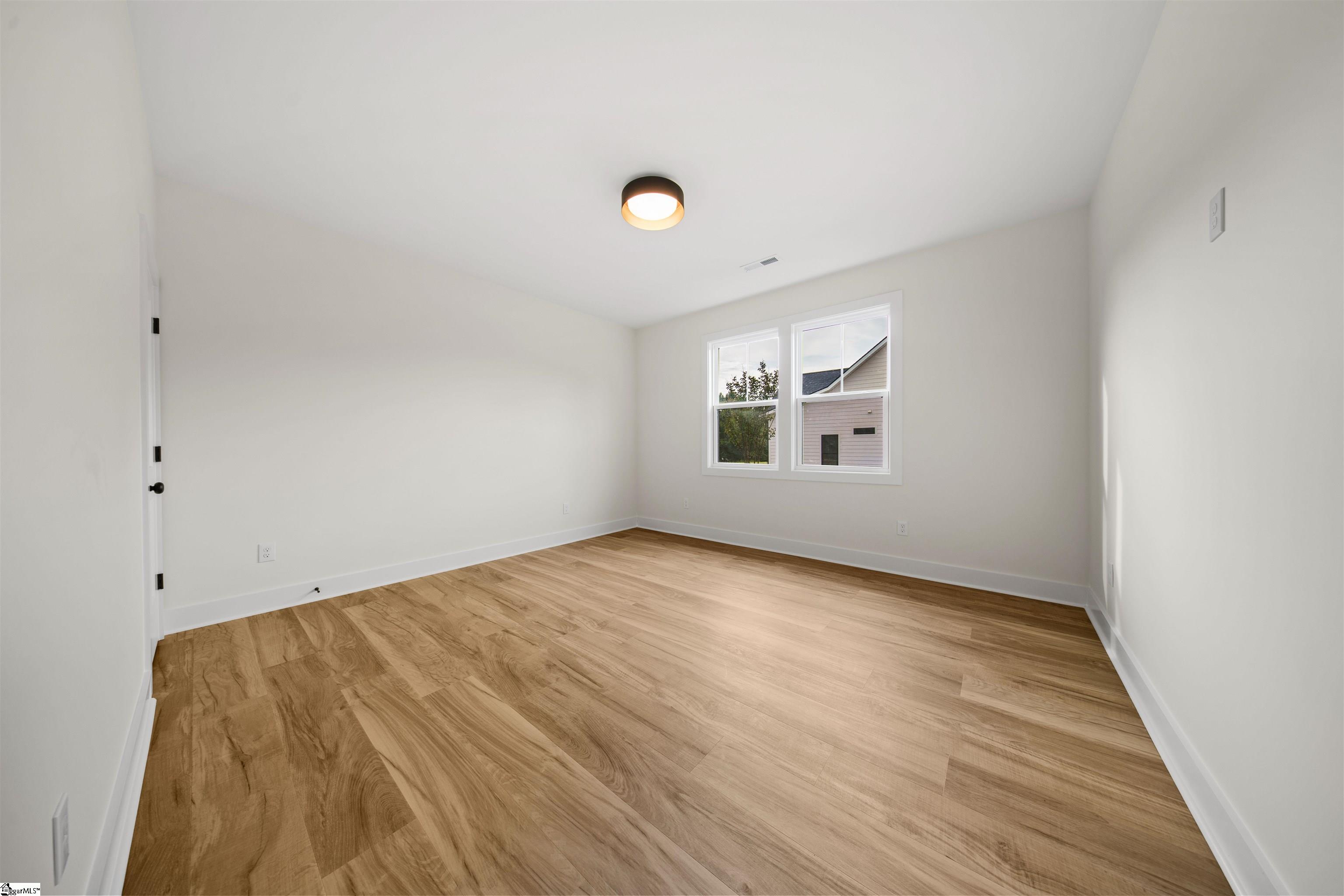 3392 Fairview Road Fountain Inn, SC 29644