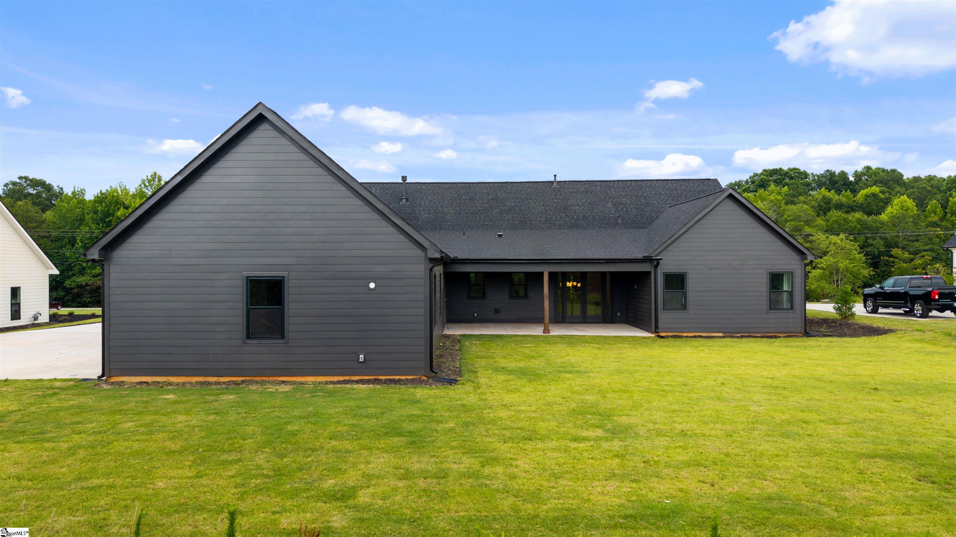 3392 Fairview Road Fountain Inn, SC 29644