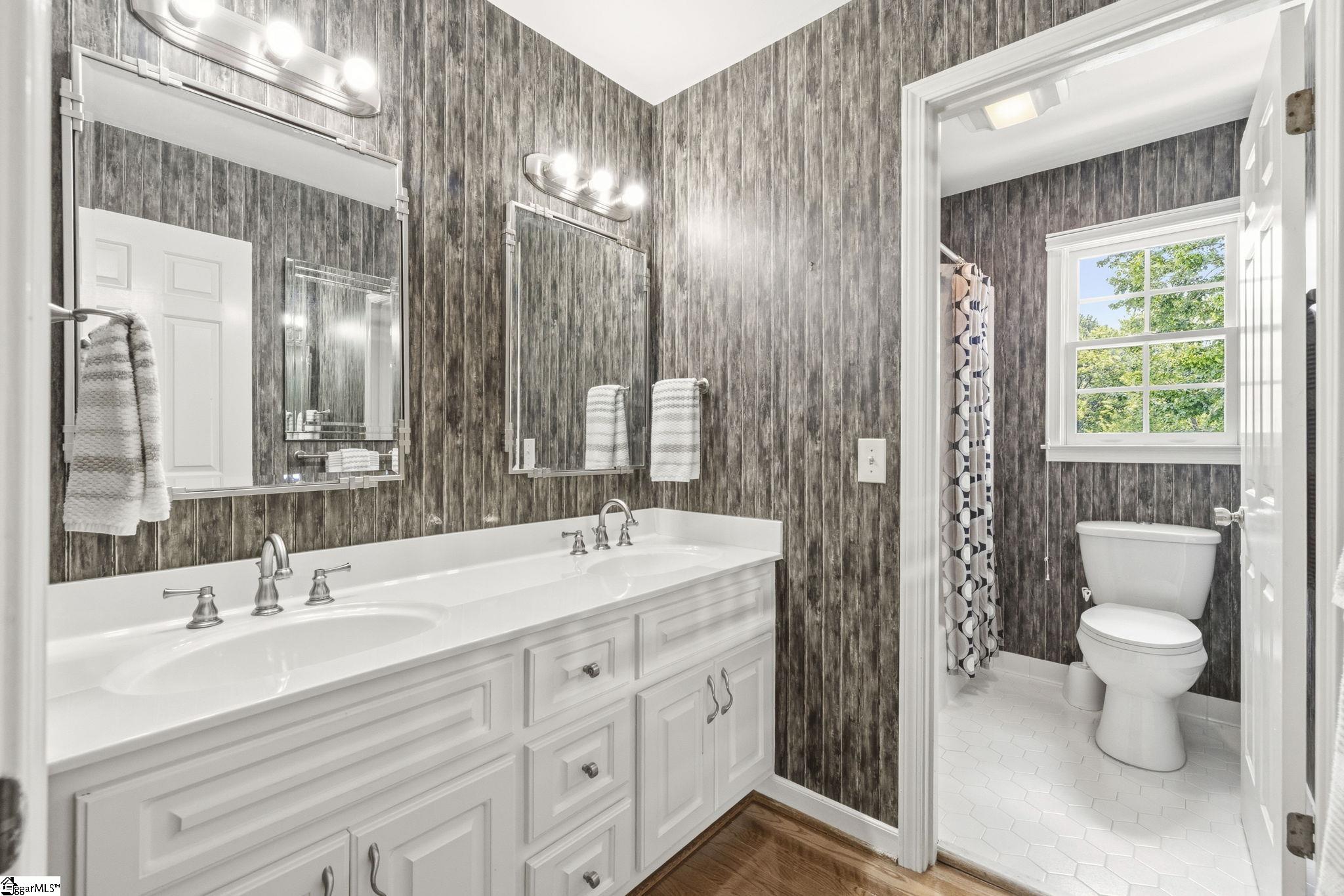 4 Brynhurst Court Greenville, SC 29615
