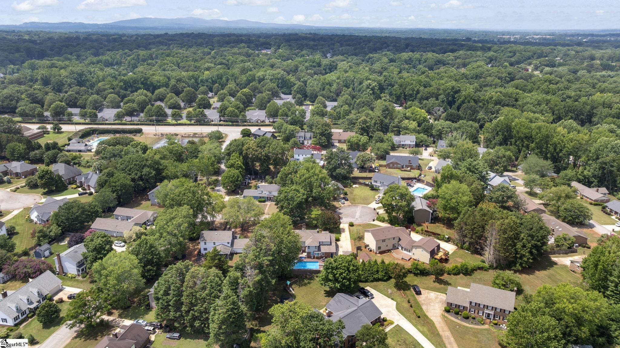 4 Brynhurst Court Greenville, SC 29615