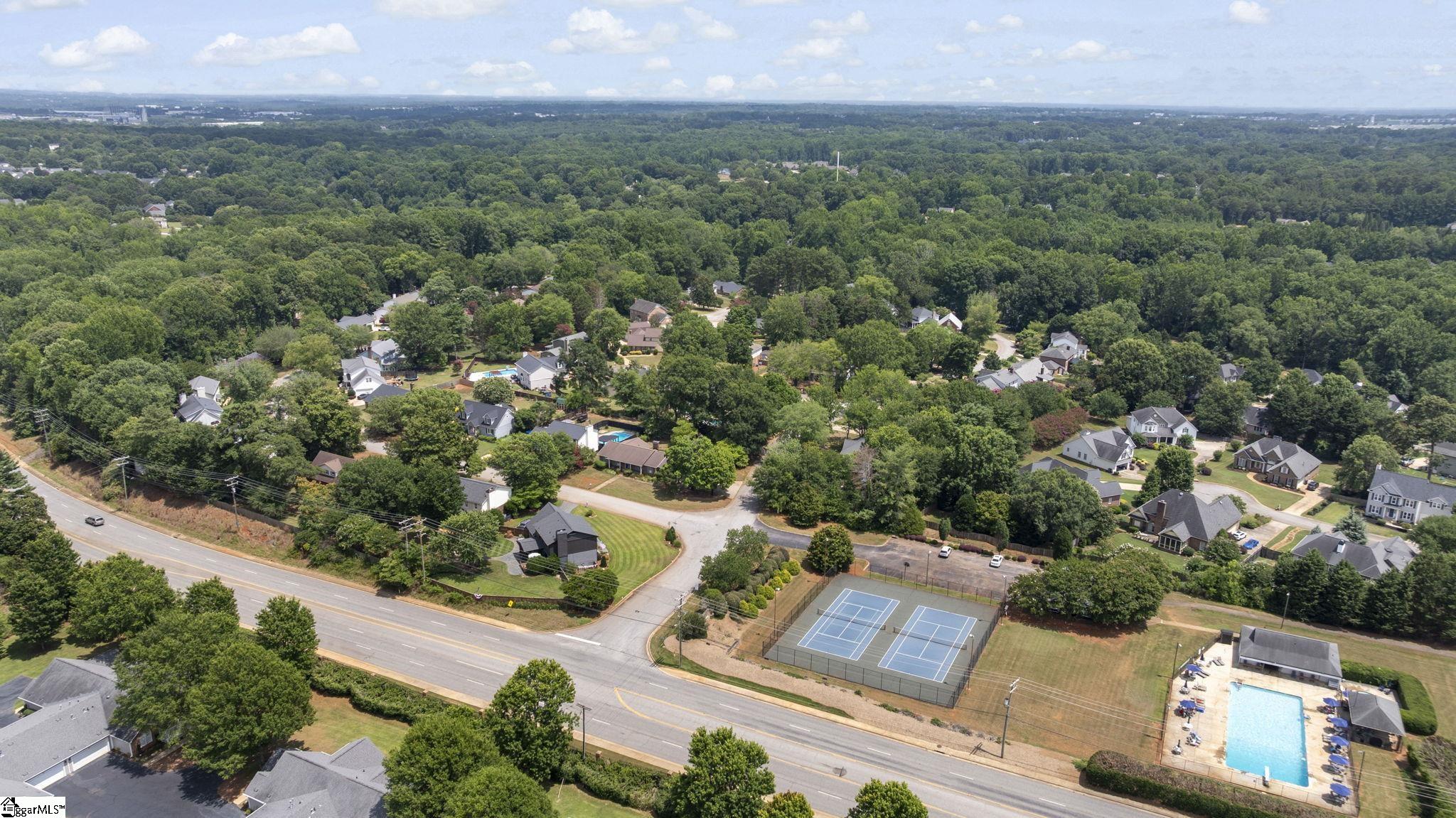 4 Brynhurst Court Greenville, SC 29615