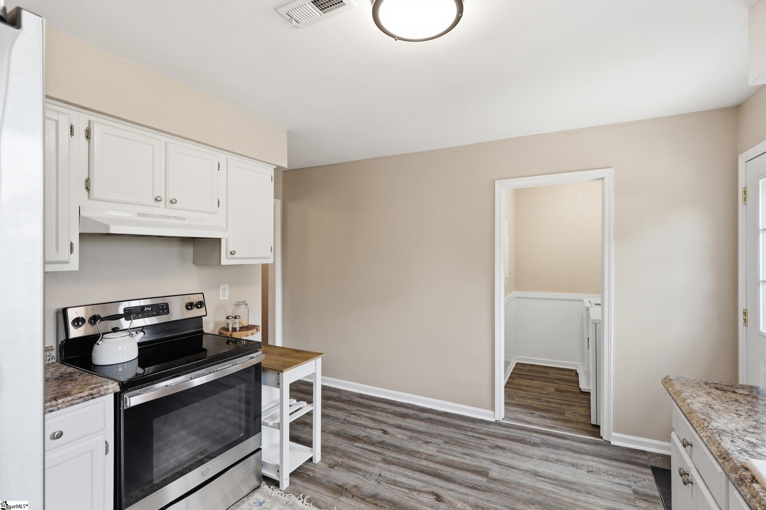 54 Blacks Drive Greenville, SC 29615