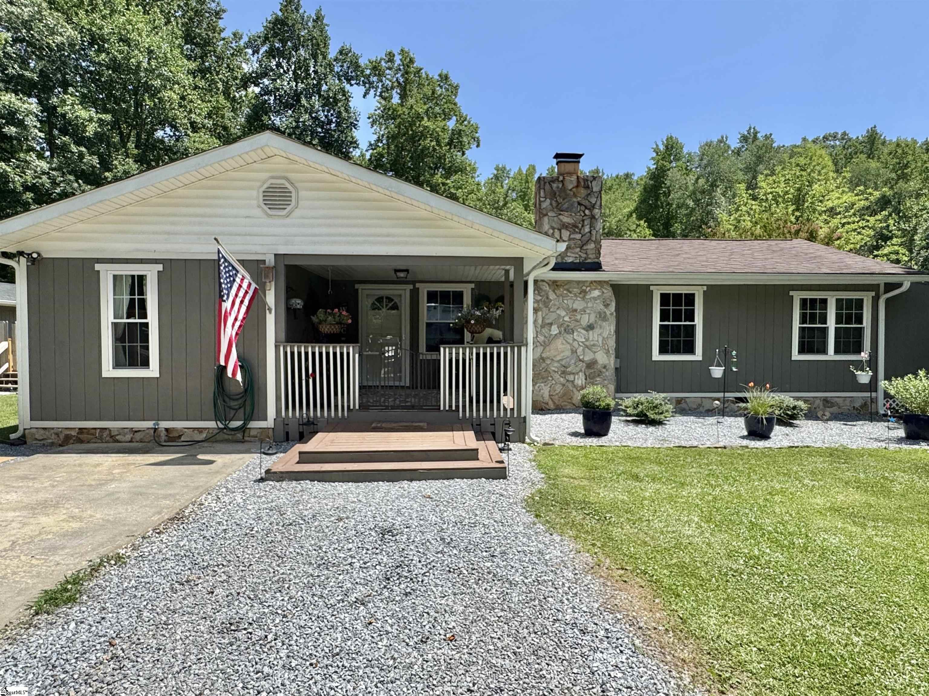 159 Country Creek Drive Pickens, SC 29671