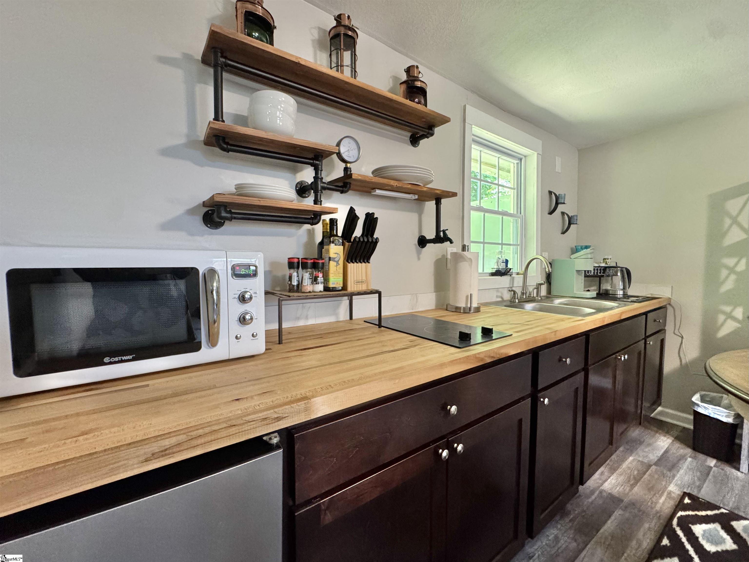 159 Country Creek Drive Pickens, SC 29671