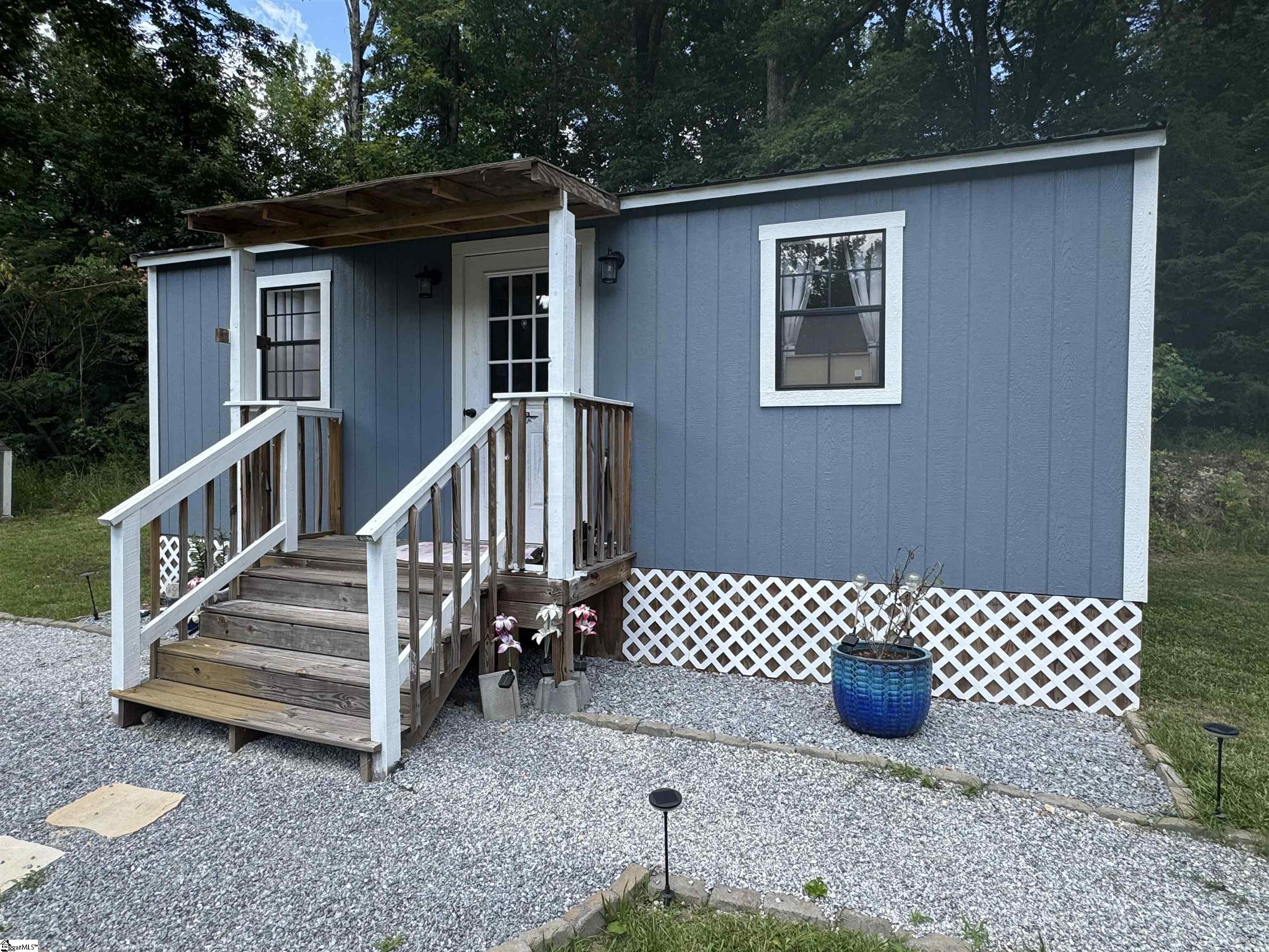 159 Country Creek Drive Pickens, SC 29671
