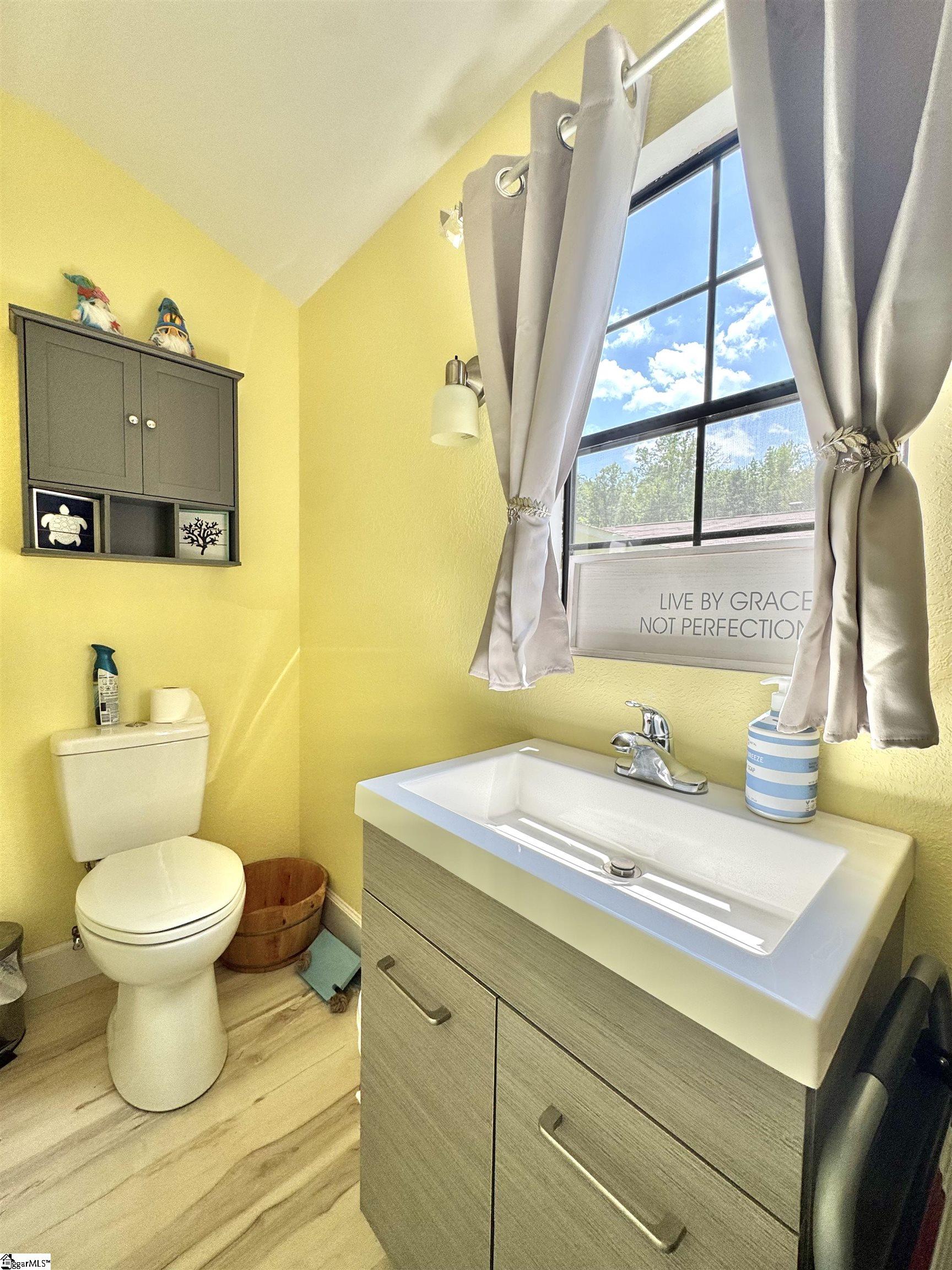 159 Country Creek Drive Pickens, SC 29671