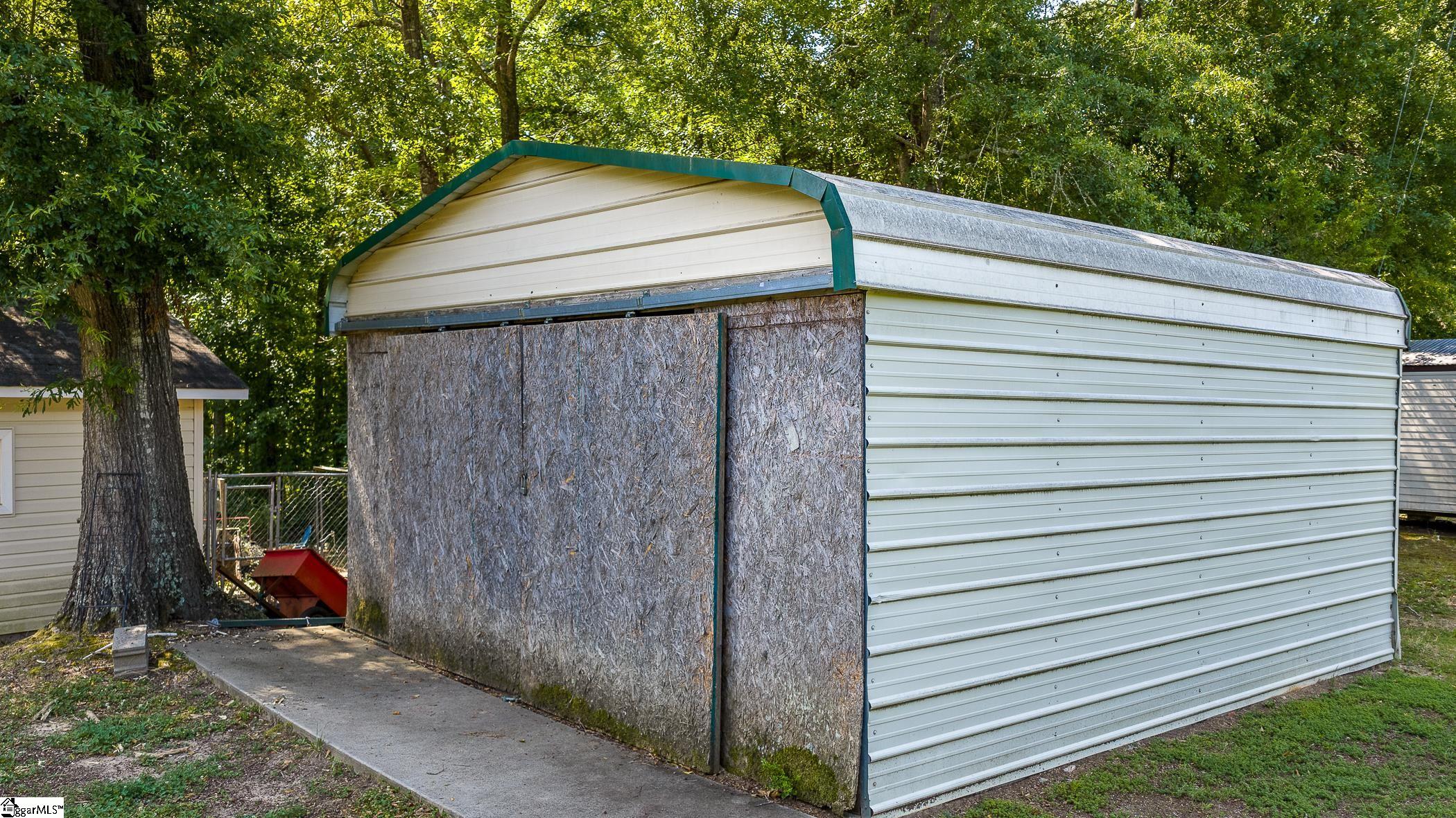 351 Knickerbocker Estate Drive Fountain Inn, SC 29644