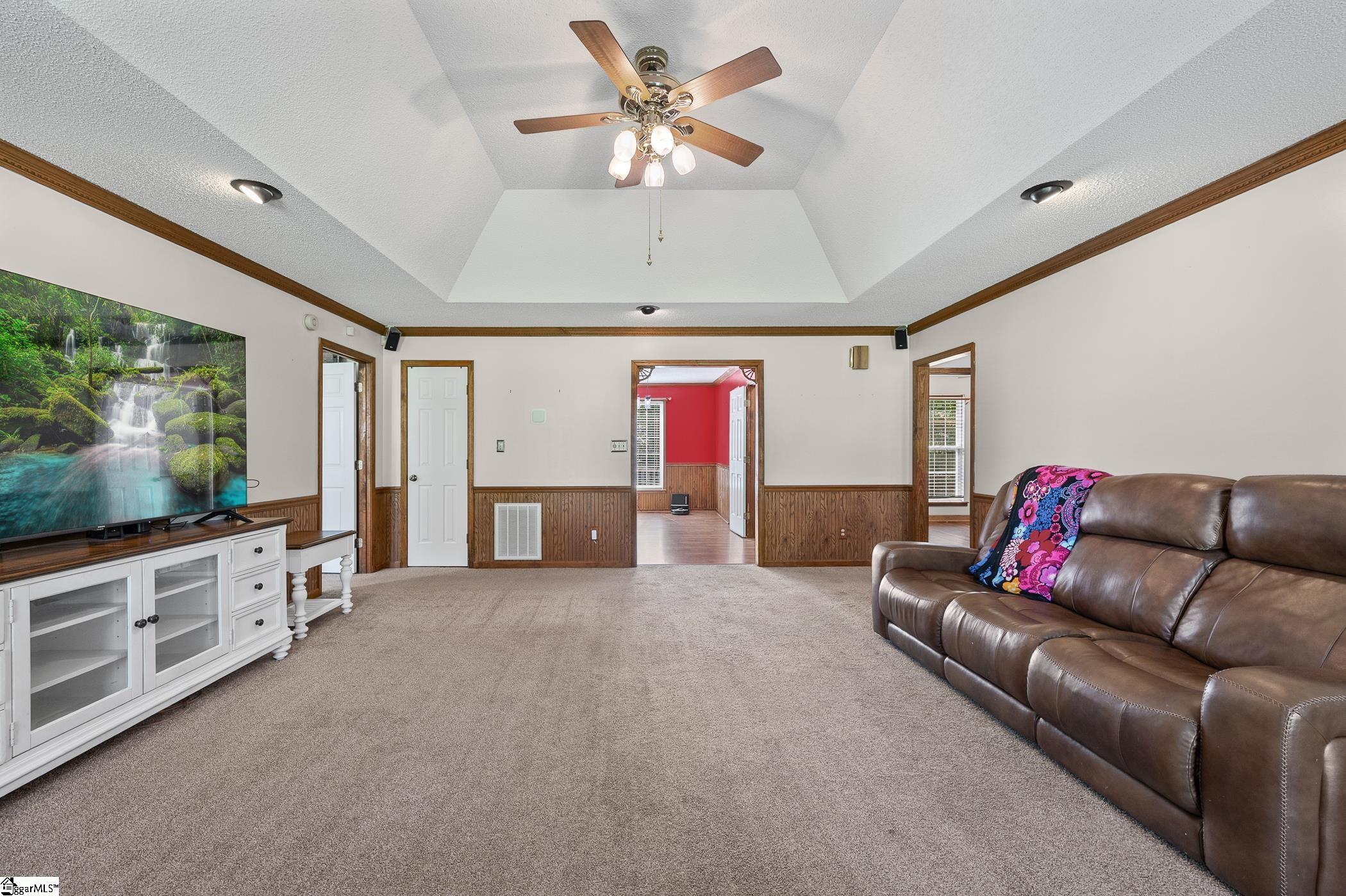 351 Knickerbocker Estate Drive Fountain Inn, SC 29644