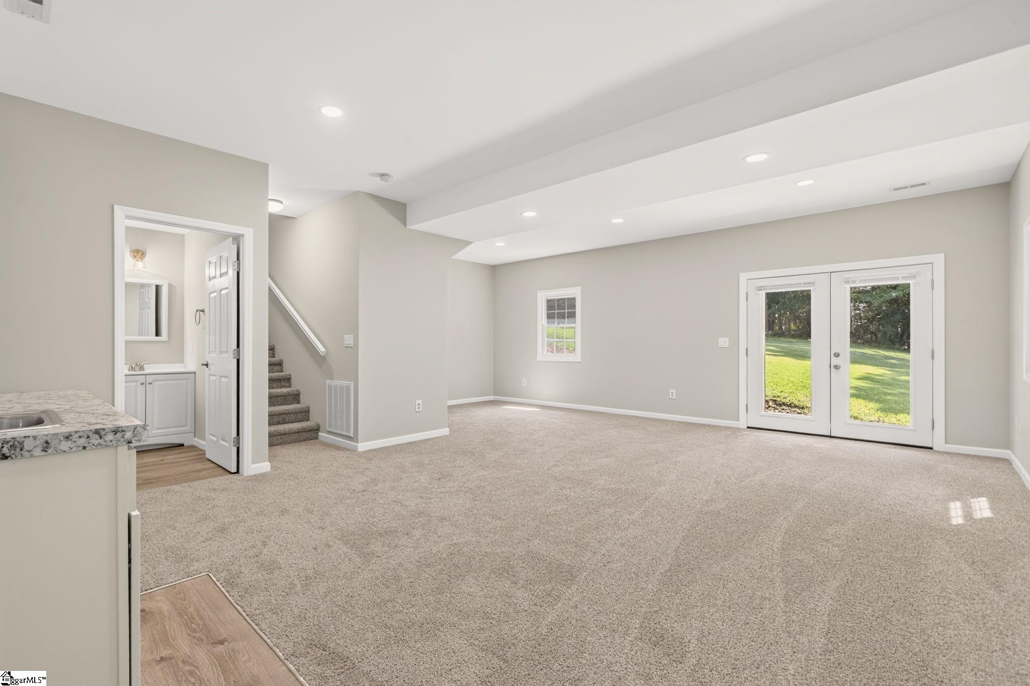515 Hartwell Drive Seneca, SC 29672