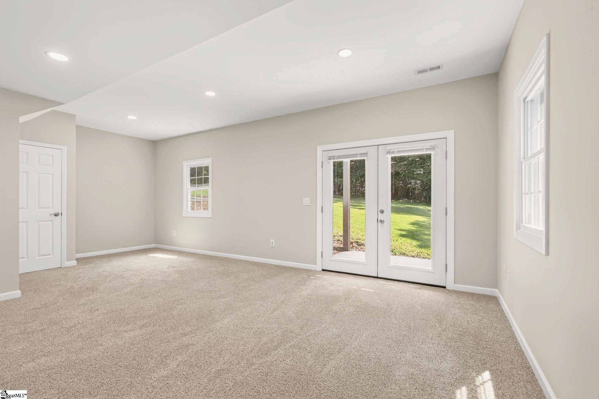 515 Hartwell Drive Seneca, SC 29672