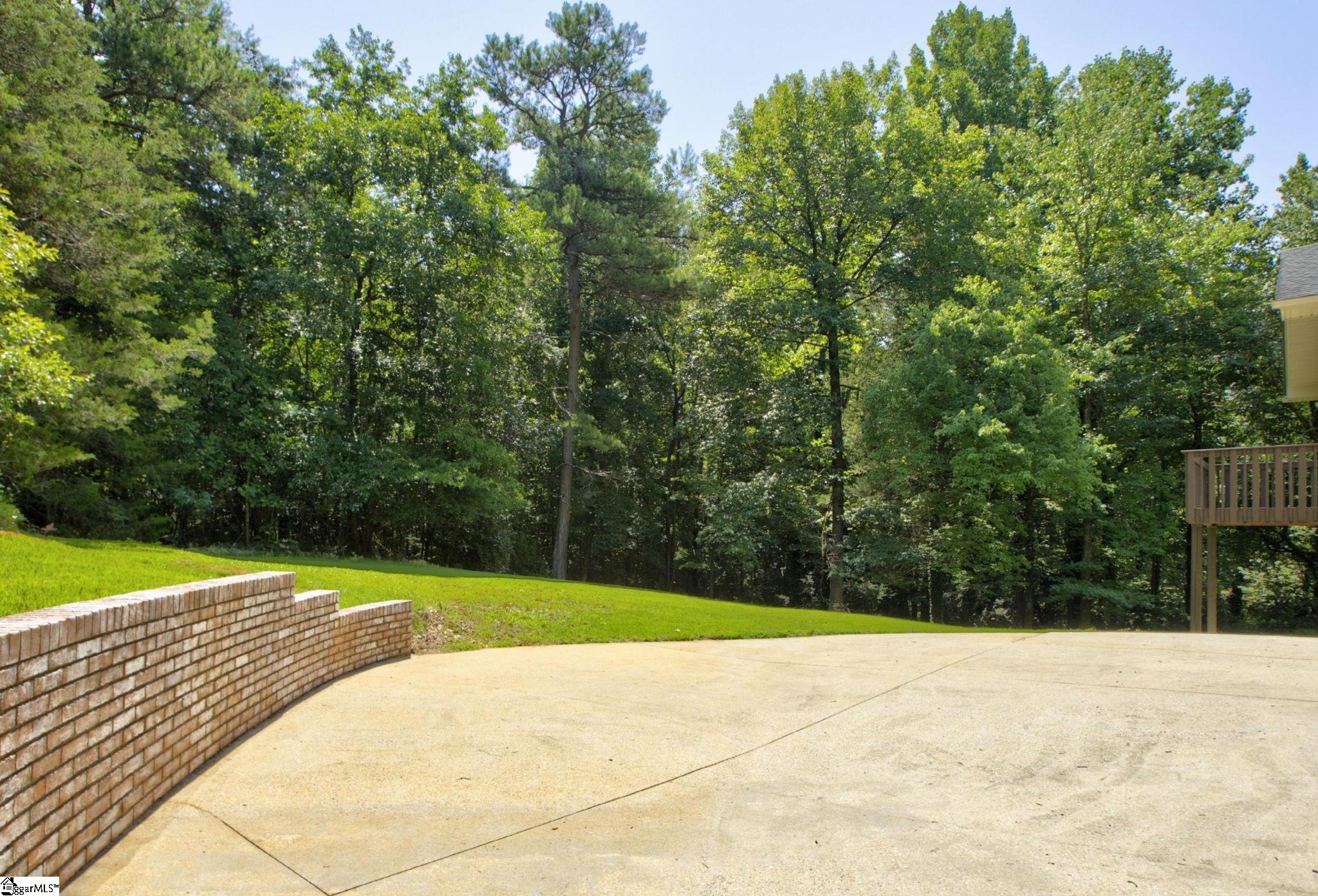 515 Hartwell Drive Seneca, SC 29672