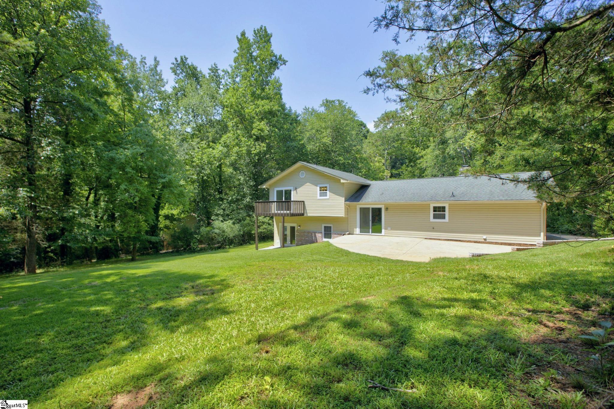 515 Hartwell Drive Seneca, SC 29672