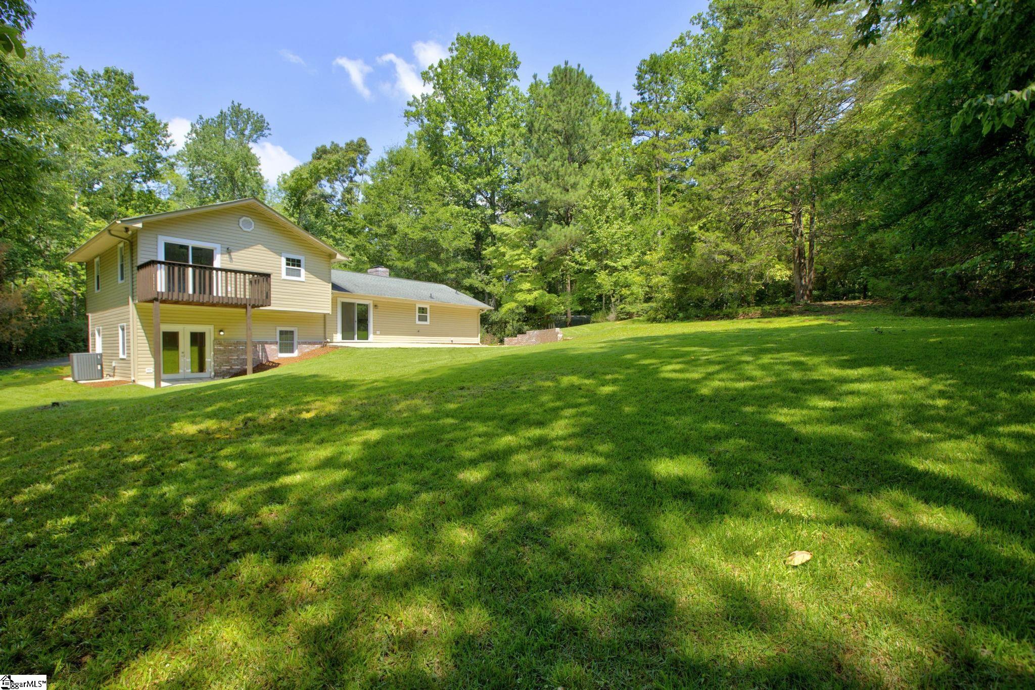 515 Hartwell Drive Seneca, SC 29672