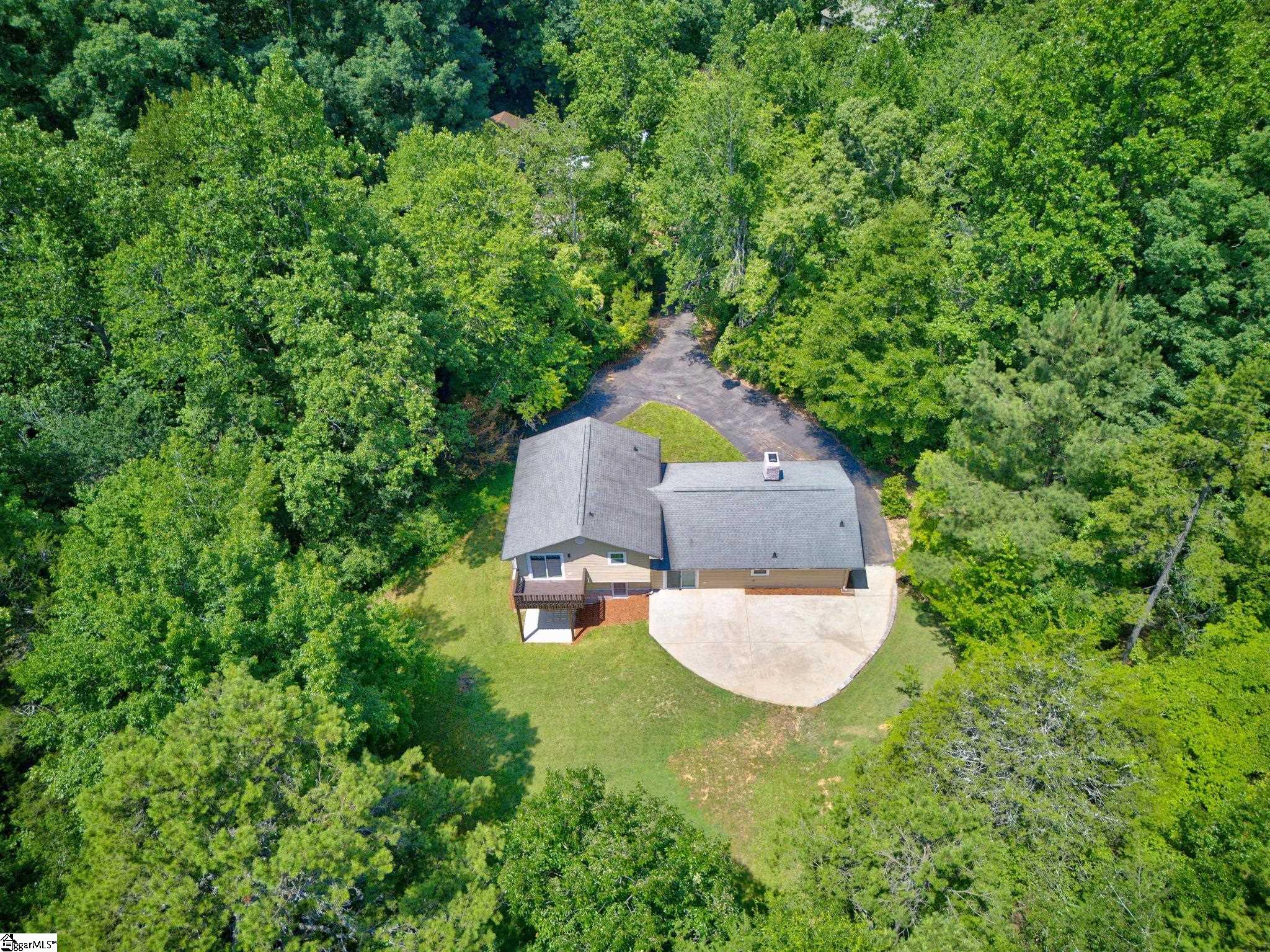 515 Hartwell Drive Seneca, SC 29672
