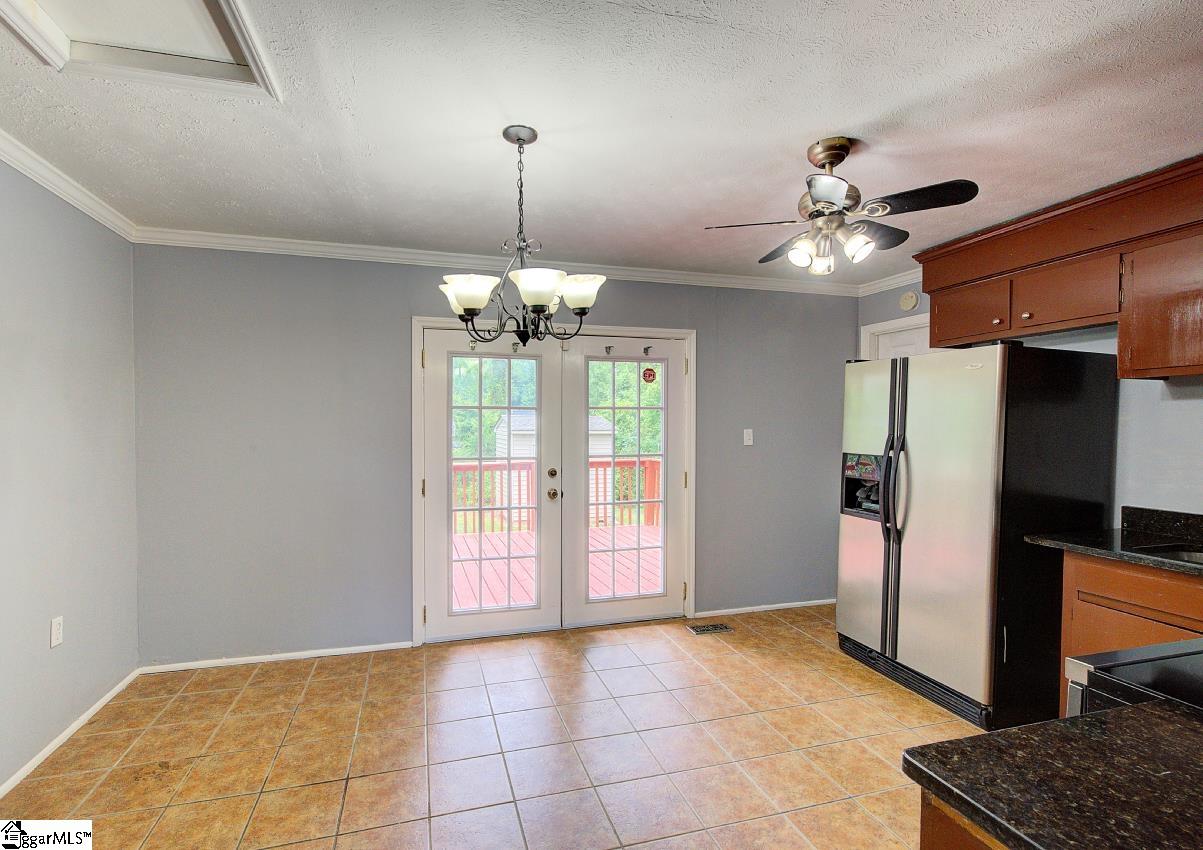 216 Pinefield Drive Greenville, SC 29605