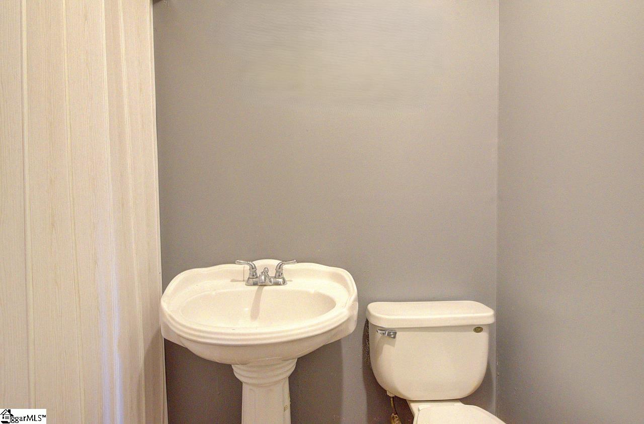 216 Pinefield Drive Greenville, SC 29605