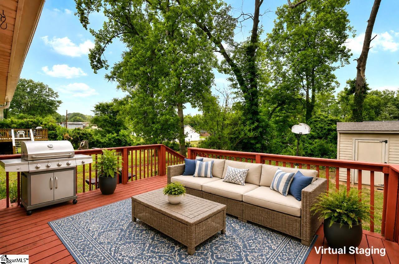 216 Pinefield Drive Greenville, SC 29605