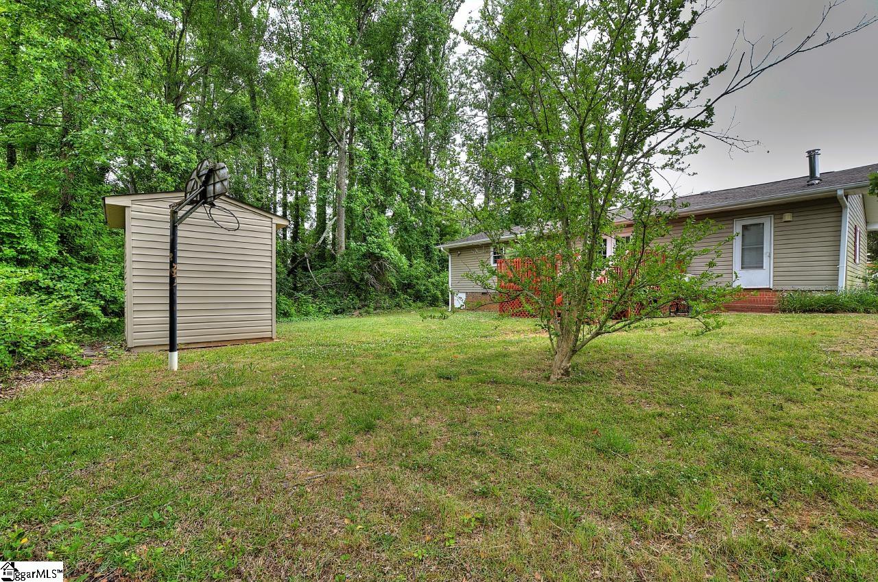 216 Pinefield Drive Greenville, SC 29605