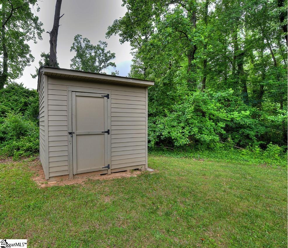 216 Pinefield Drive Greenville, SC 29605