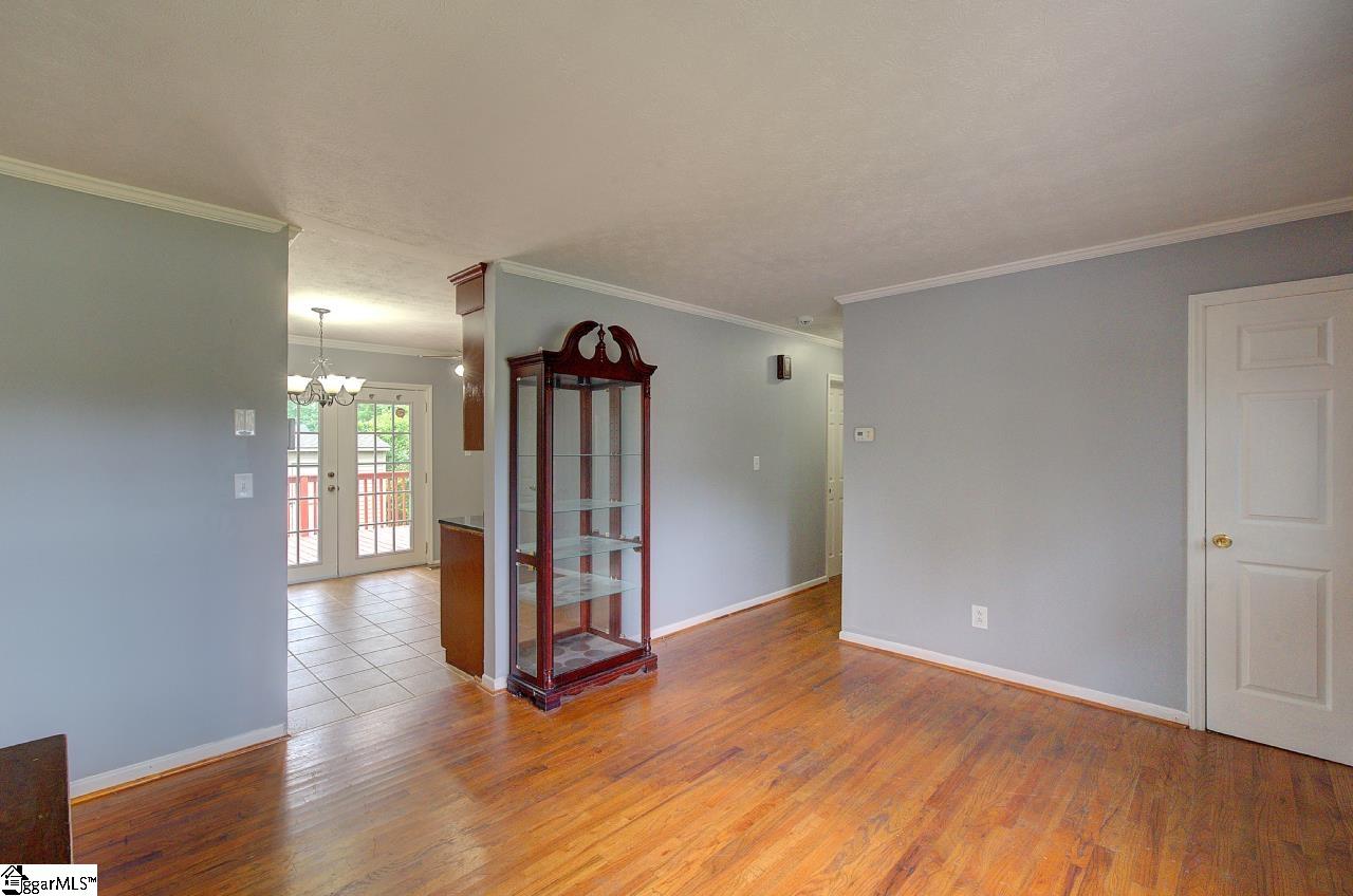 216 Pinefield Drive Greenville, SC 29605
