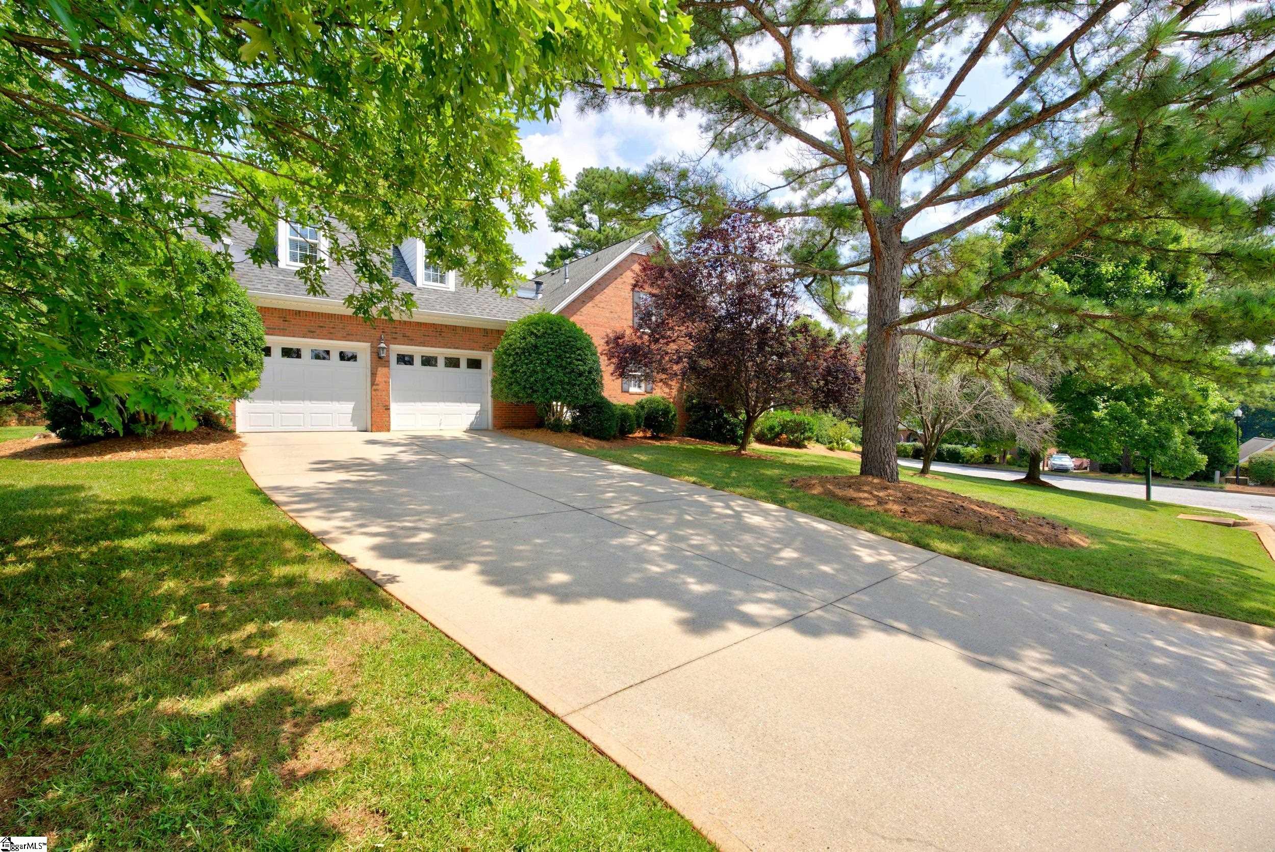 468 S Oakley Lane Spartanburg, SC 29301