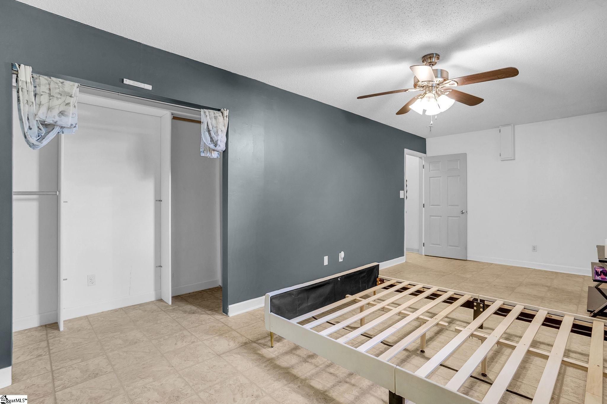 145 Austin Place Drive Boiling Springs, SC 29319