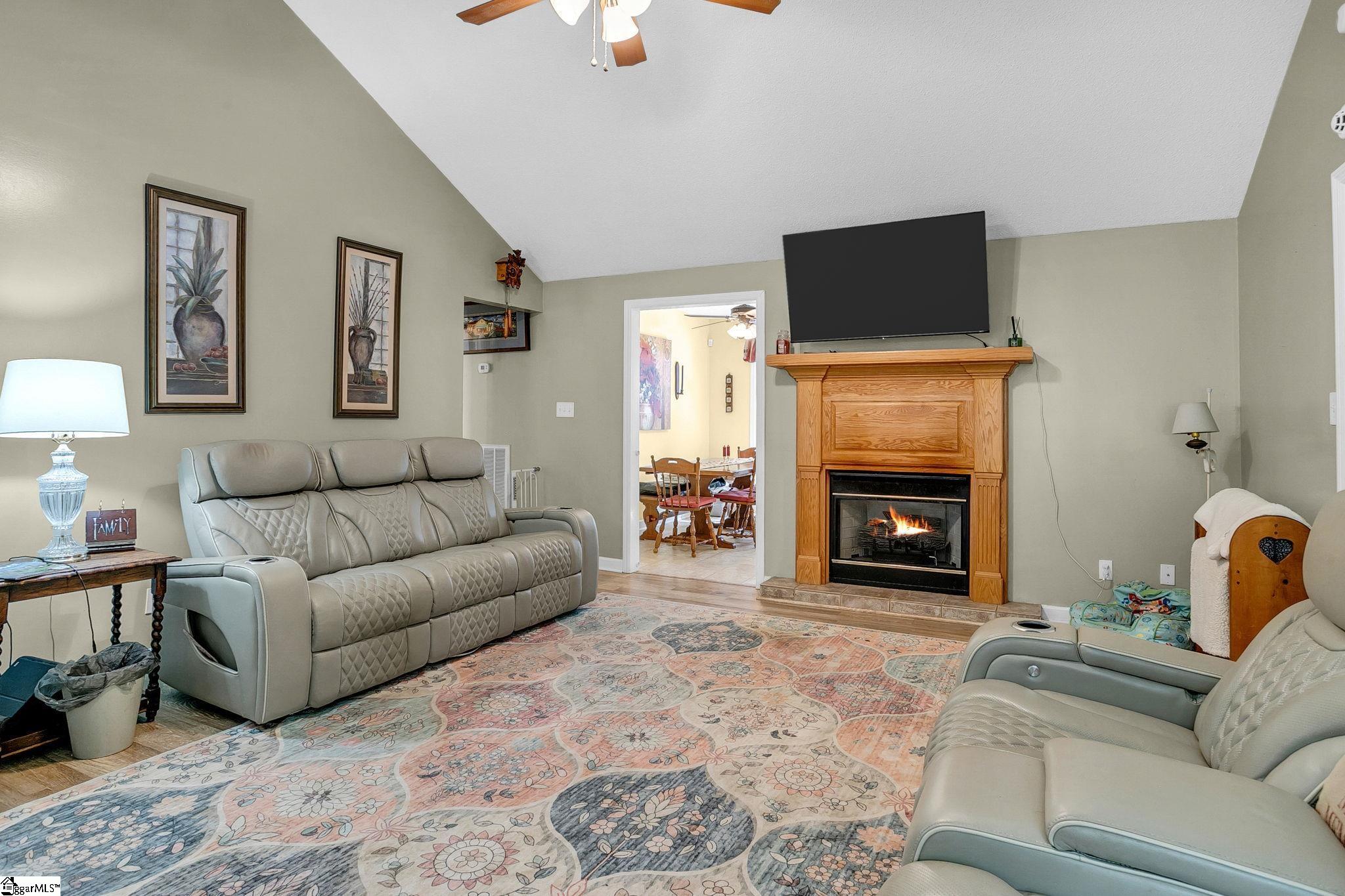 145 Austin Place Drive Boiling Springs, SC 29319