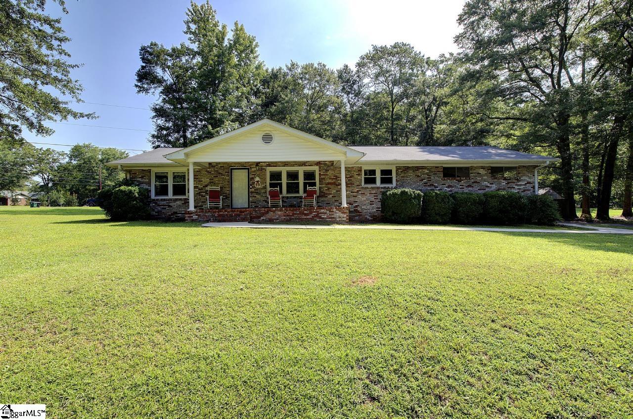303 Mill Street Williamston, SC 29697-1955