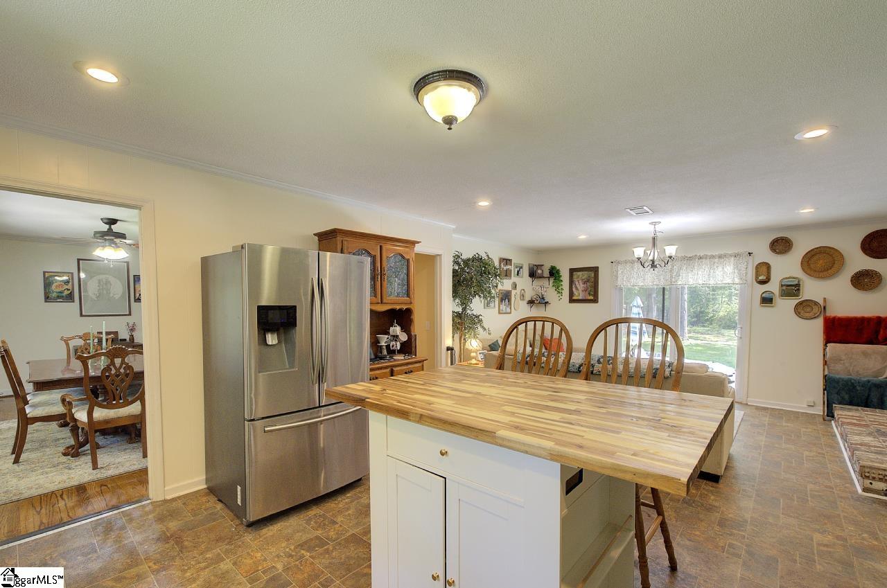 303 Mill Street Williamston, SC 29697-1955