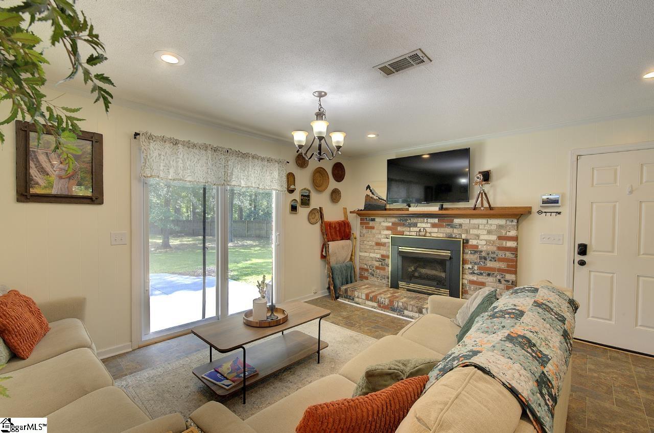 303 Mill Street Williamston, SC 29697-1955