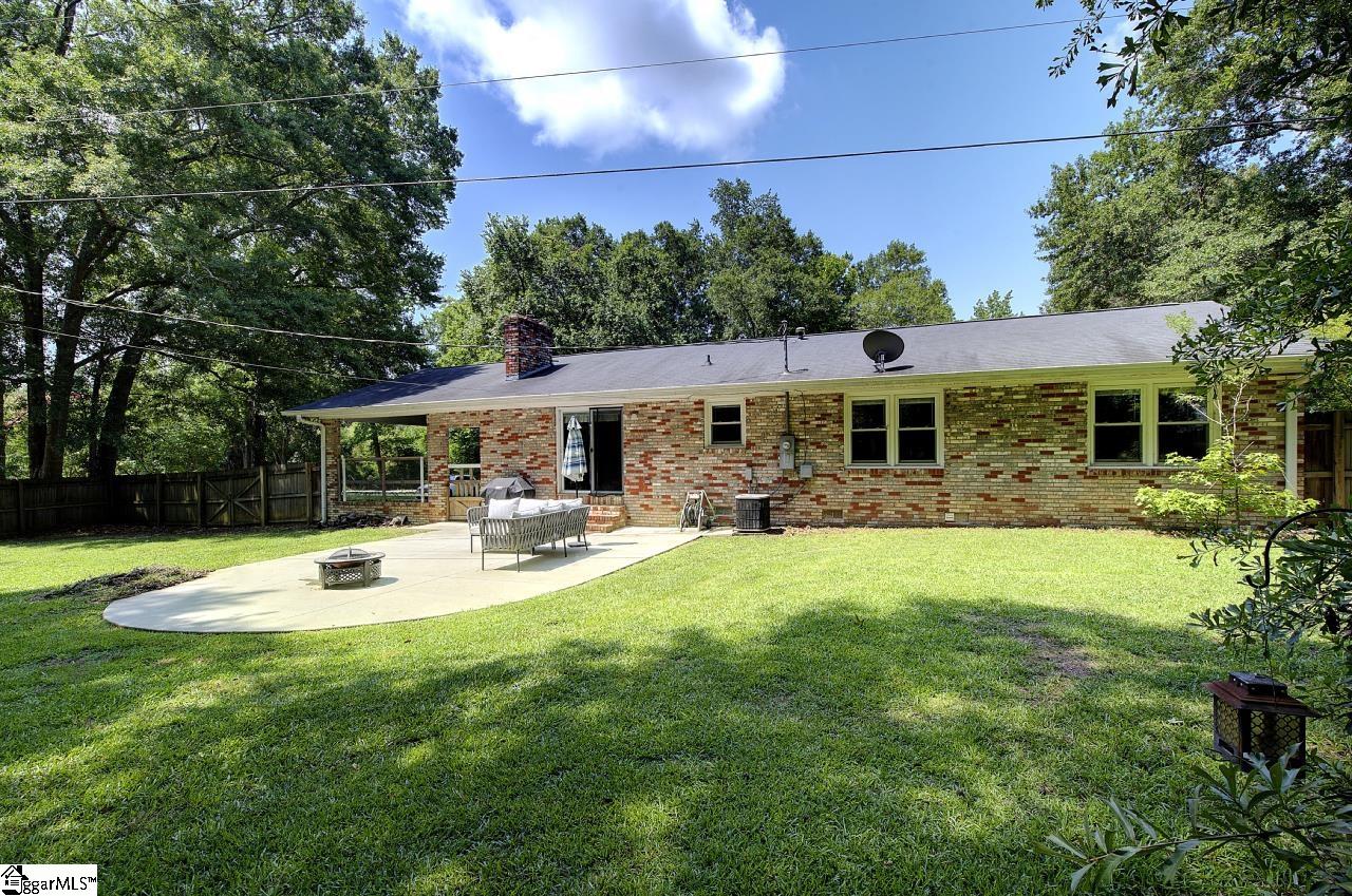 303 Mill Street Williamston, SC 29697-1955