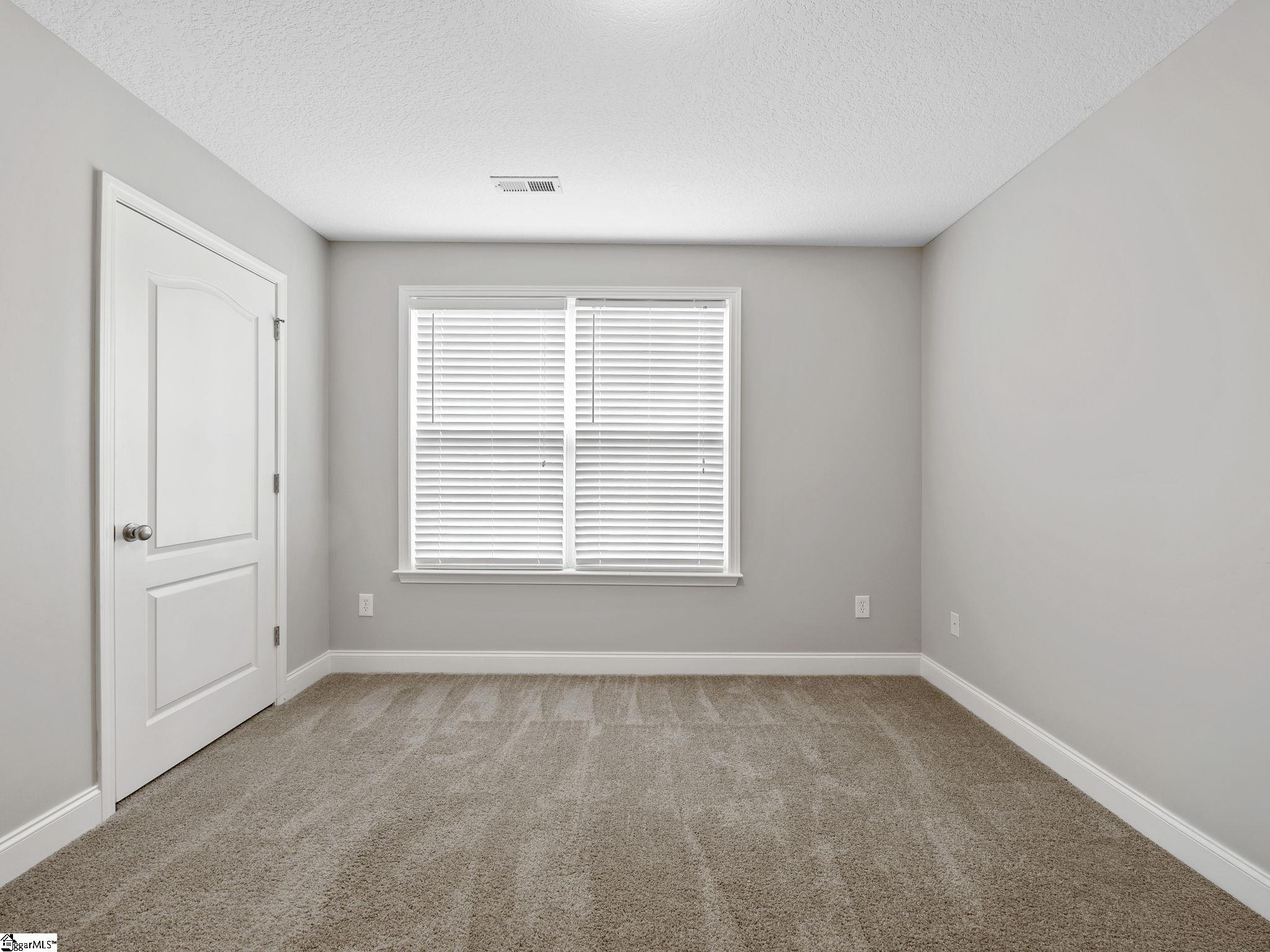 319 Kelly Farm Road Moore, SC 29369