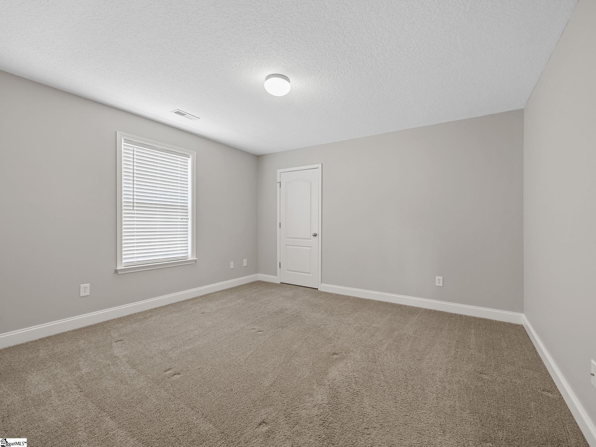 319 Kelly Farm Road Moore, SC 29369