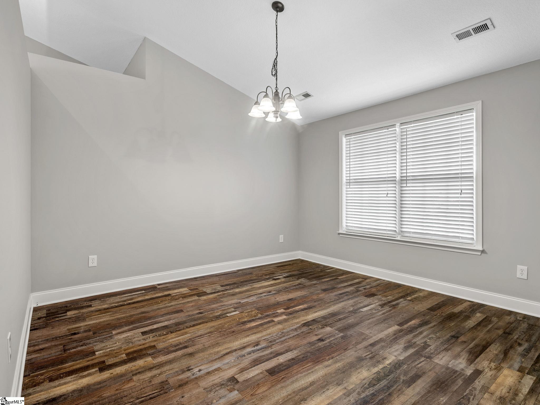 319 Kelly Farm Road Moore, SC 29369