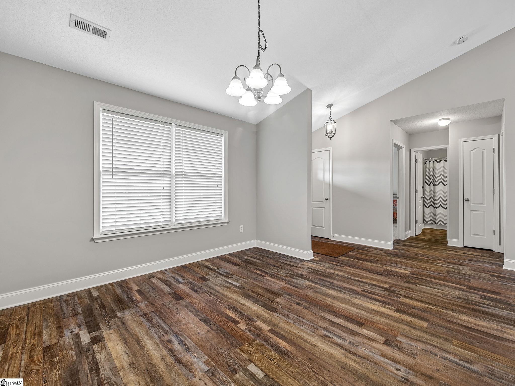 319 Kelly Farm Road Moore, SC 29369