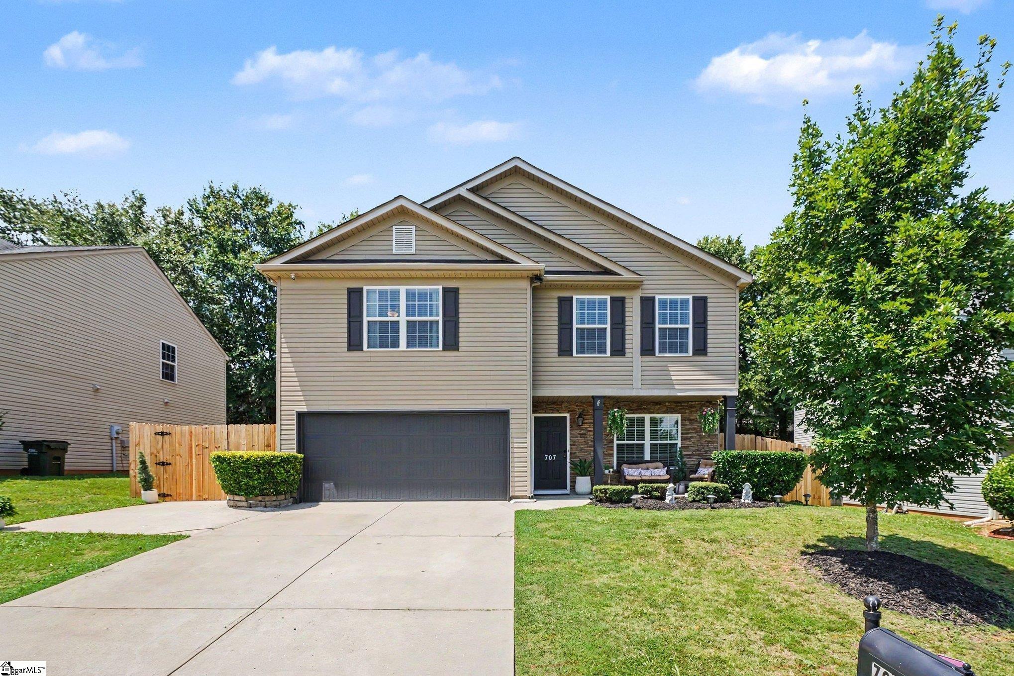 707 Markham Circle Moore, SC 29369