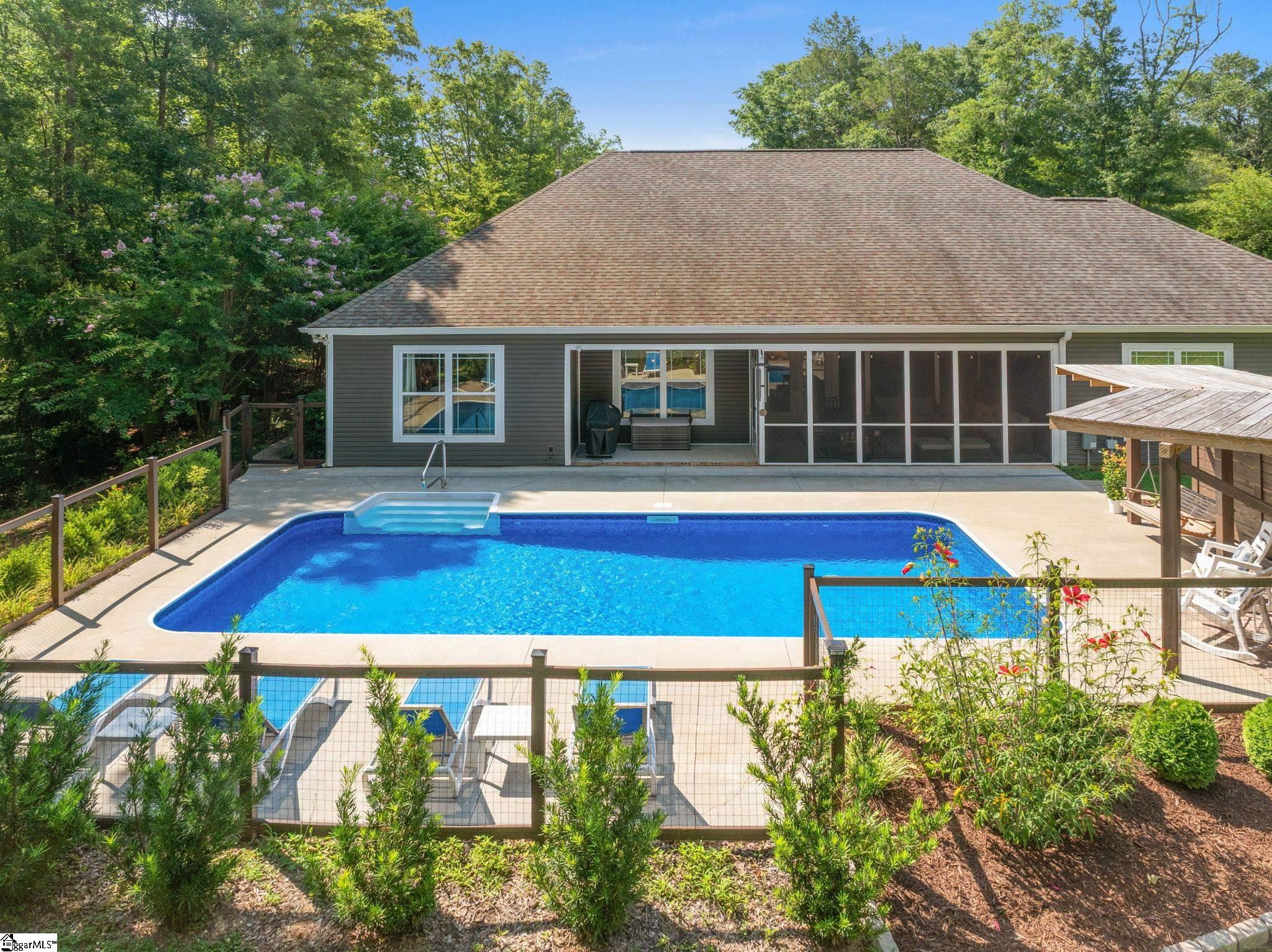1025 McKelvey Road Pelzer, SC 29669