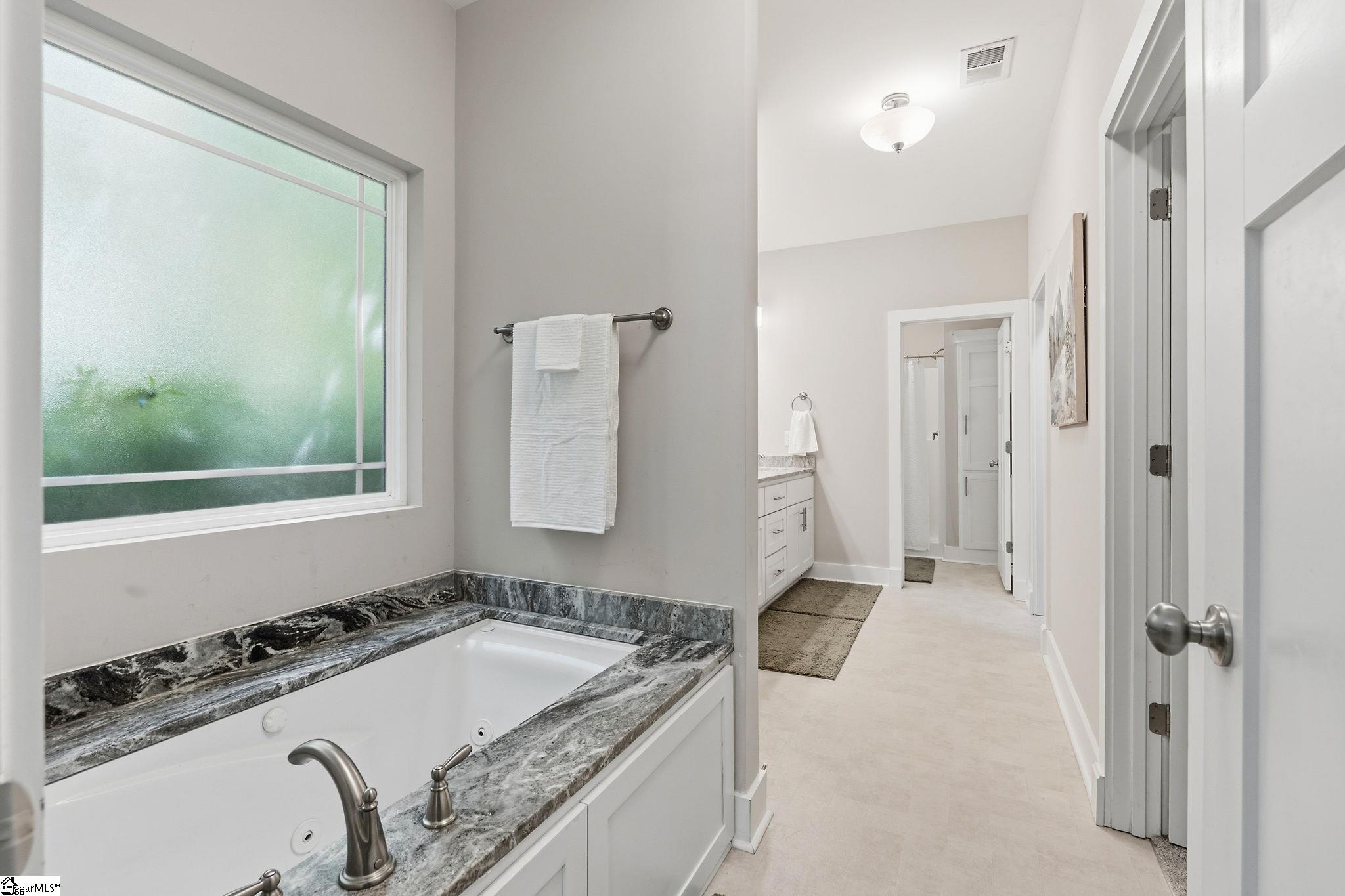 1025 McKelvey Road Pelzer, SC 29669