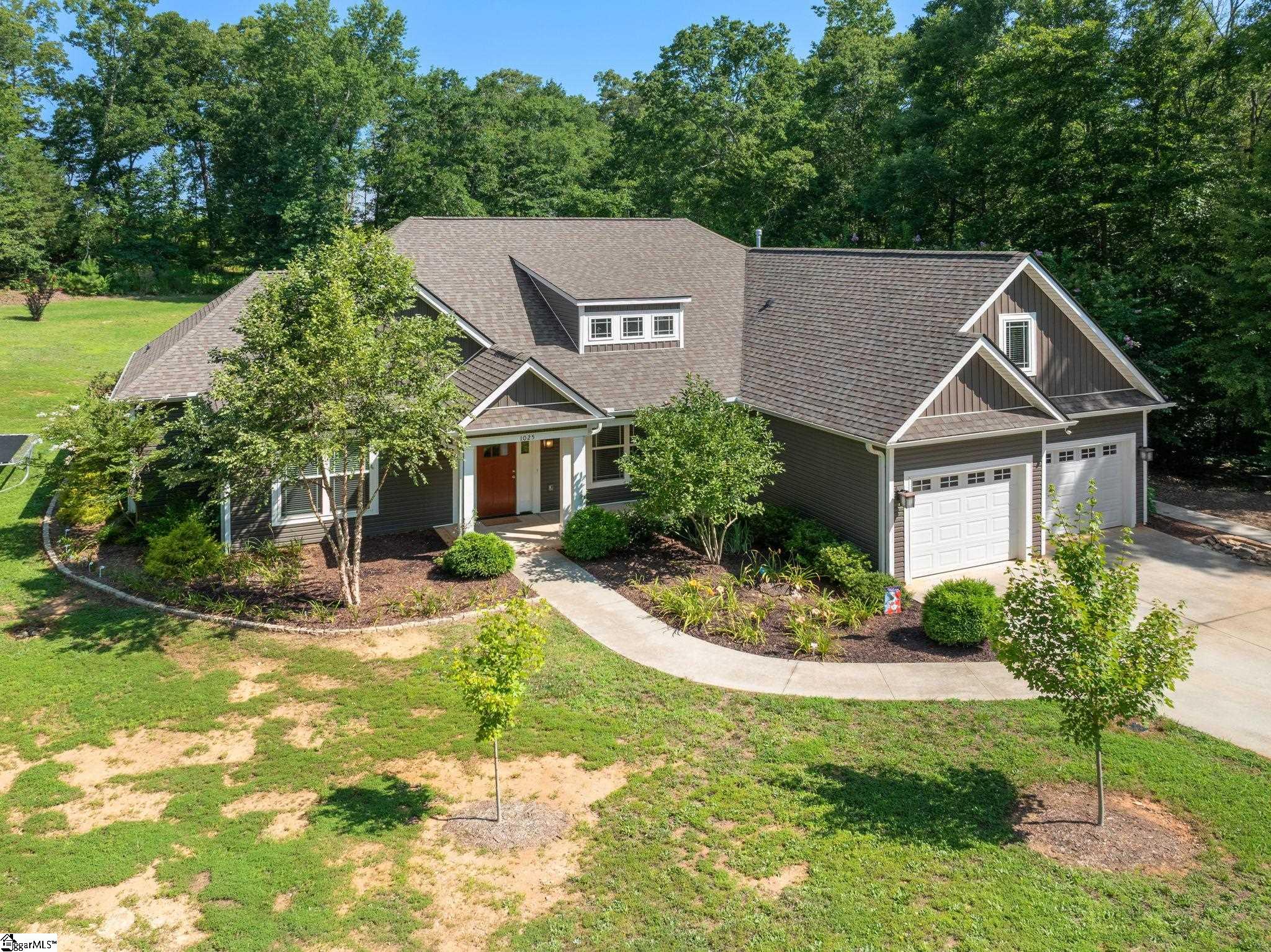 1025 McKelvey Road Pelzer, SC 29669
