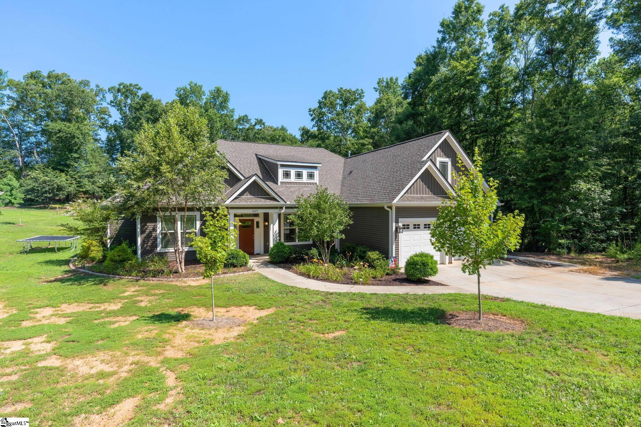 1025 McKelvey Road Pelzer, SC 29669