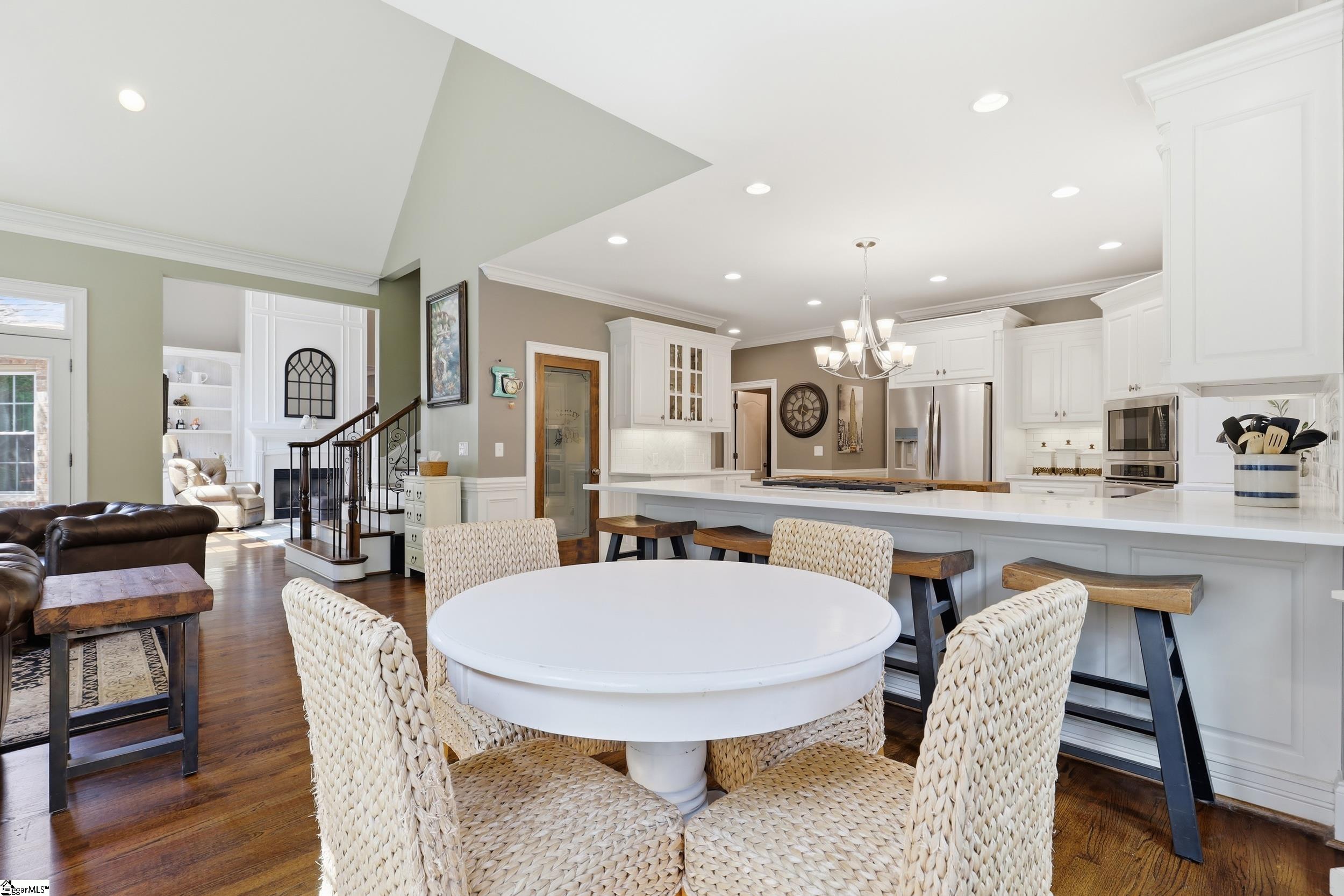 2 Stonebrook Farm Way Greenville, SC 29615