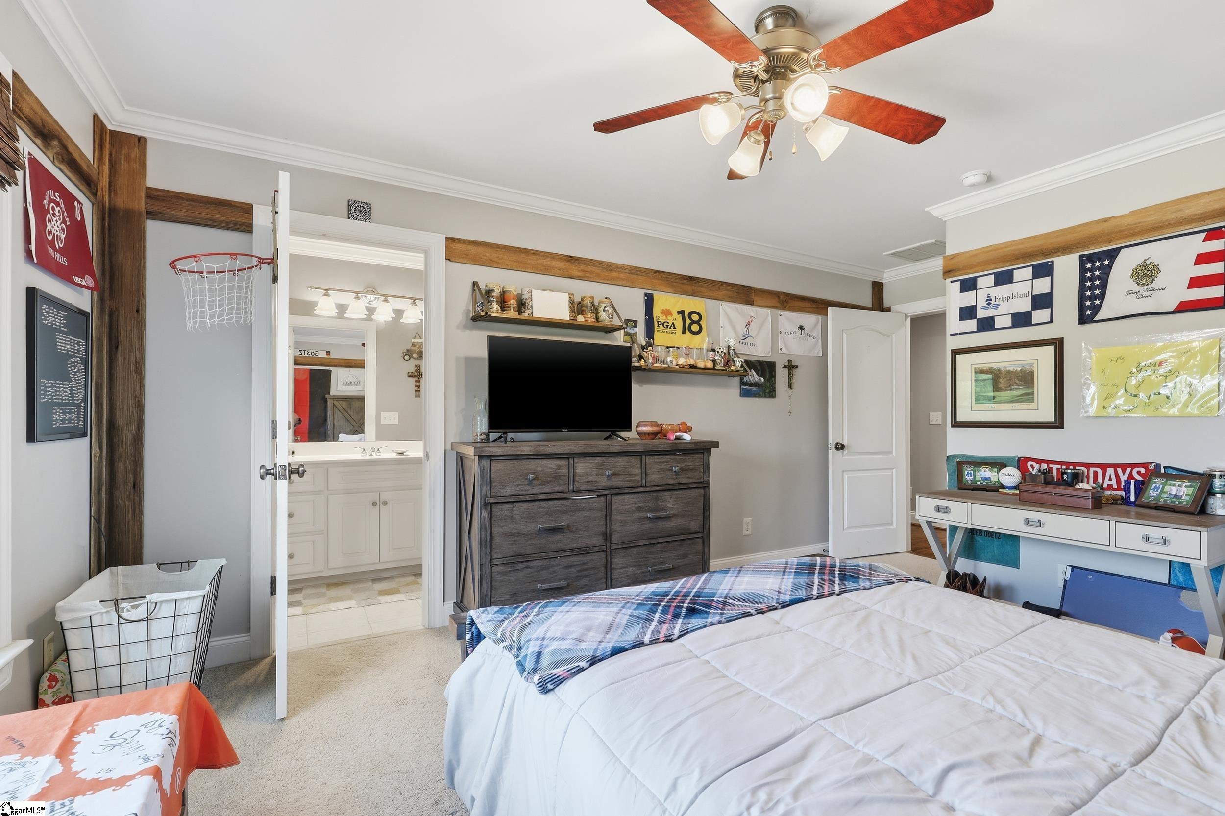 2 Stonebrook Farm Way Greenville, SC 29615