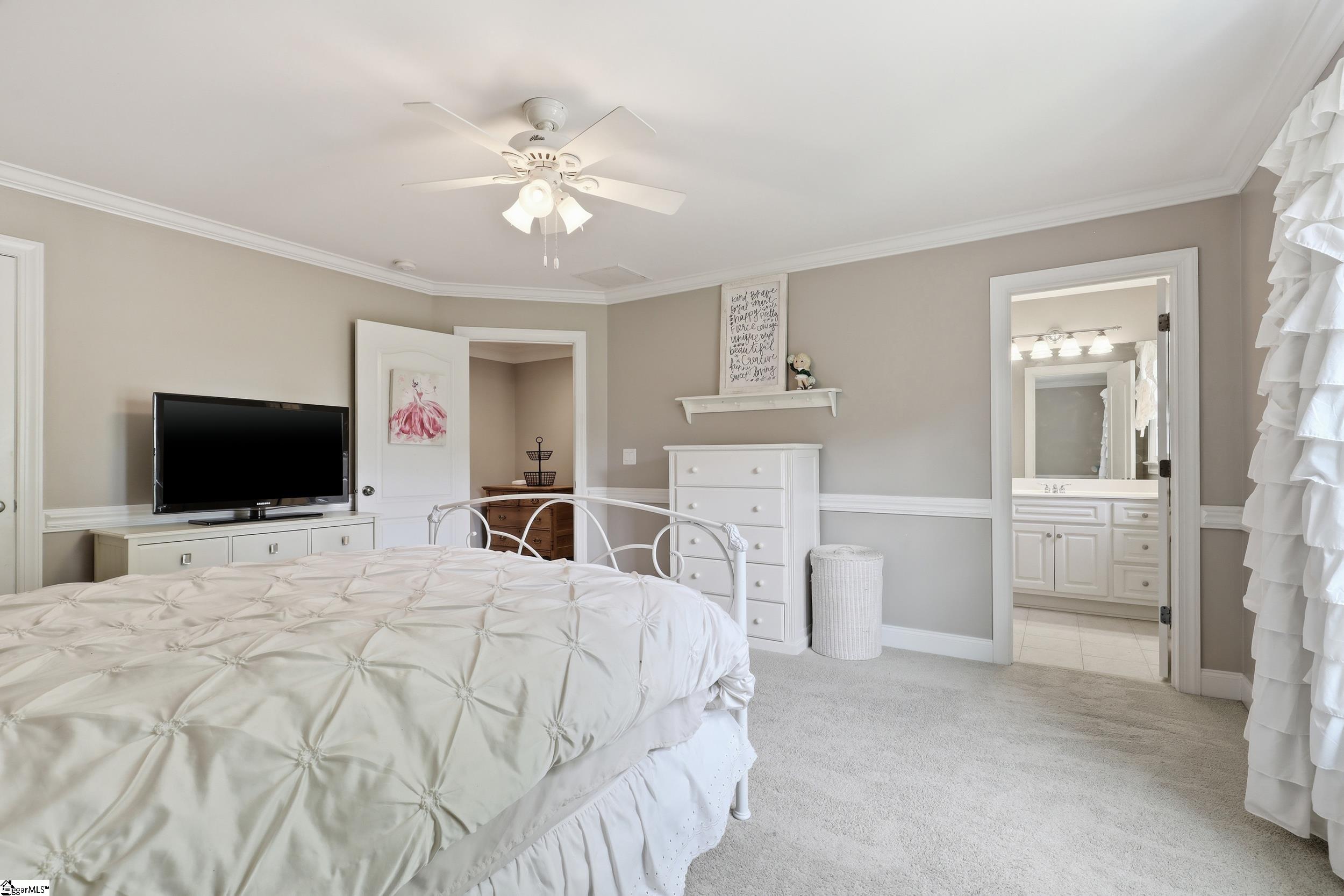 2 Stonebrook Farm Way Greenville, SC 29615