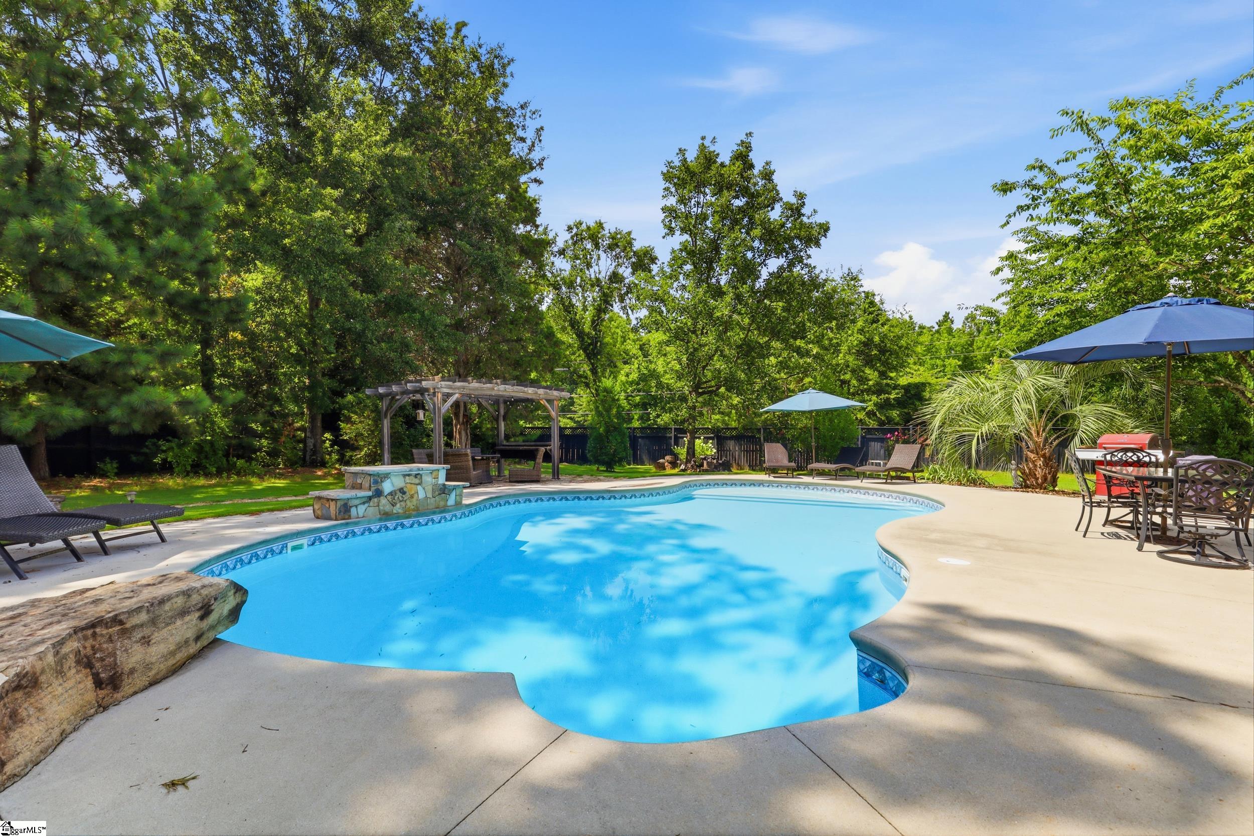 2 Stonebrook Farm Way Greenville, SC 29615